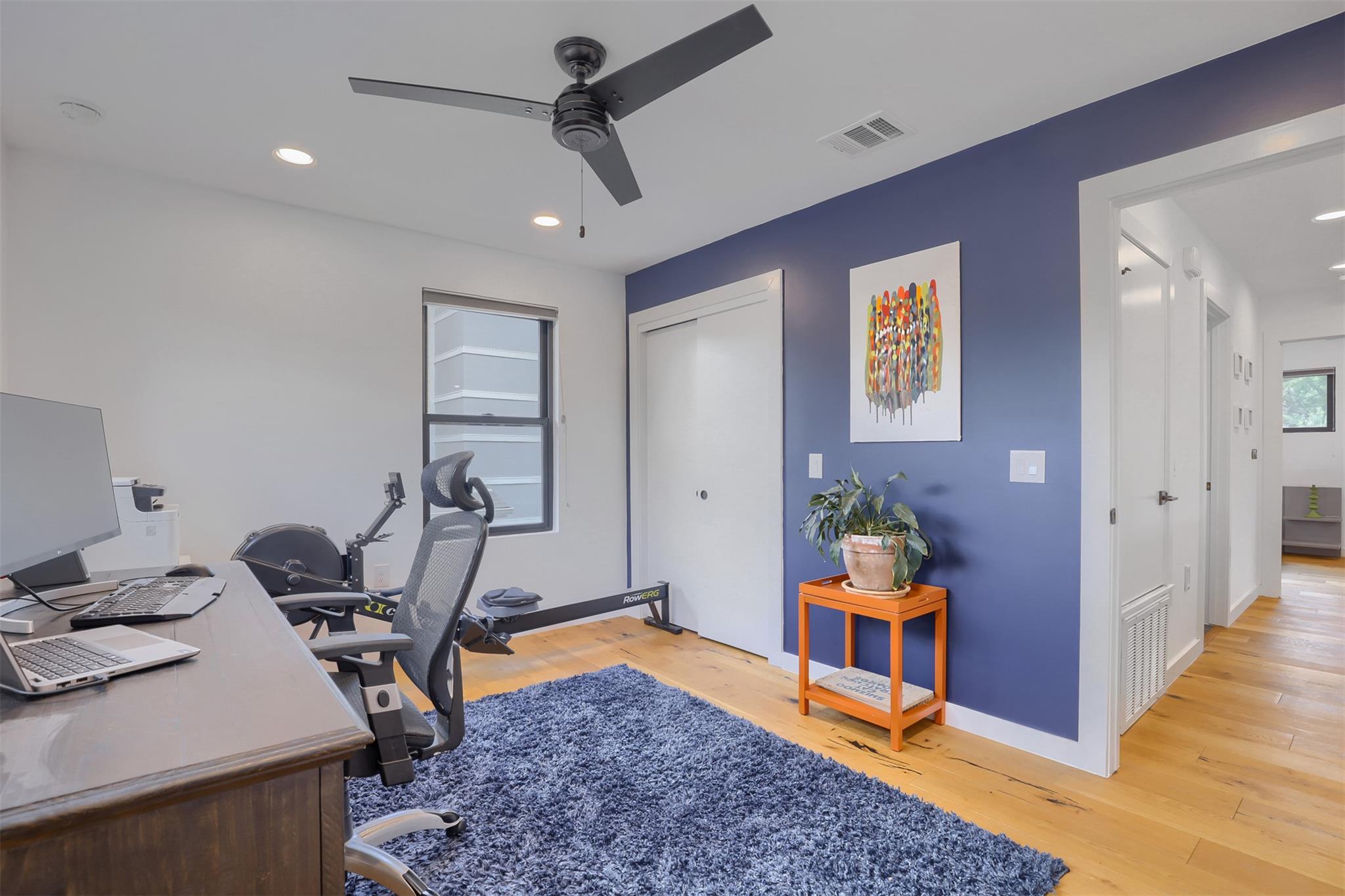 2001 Sl Davis Ave, Austin, TX 78702