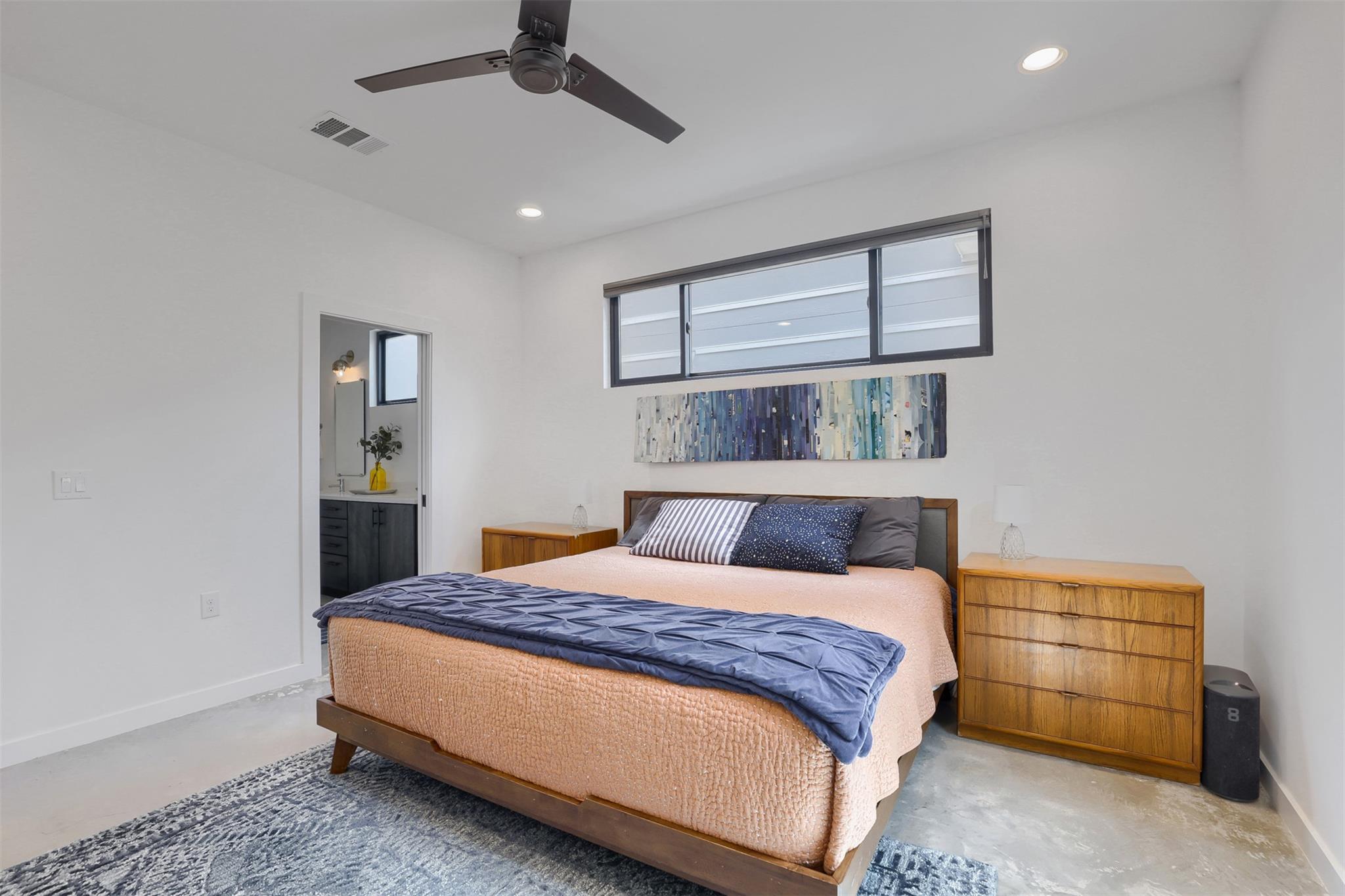 2001 Sl Davis Ave, Austin, TX 78702