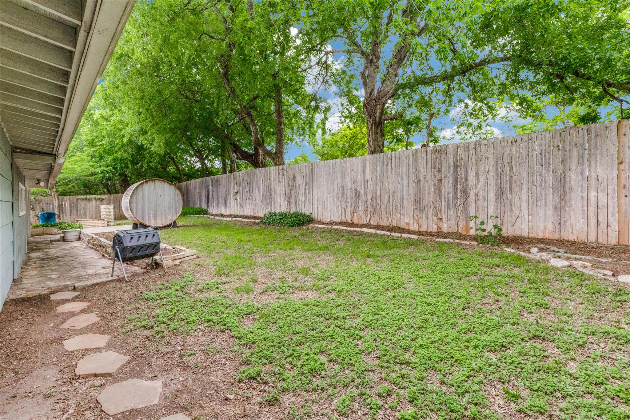 11504 Oakwood Dr, Austin, TX 78753