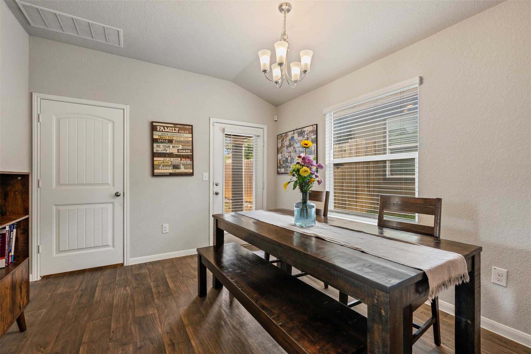 2006 Arborside Dr, Austin, TX 78754