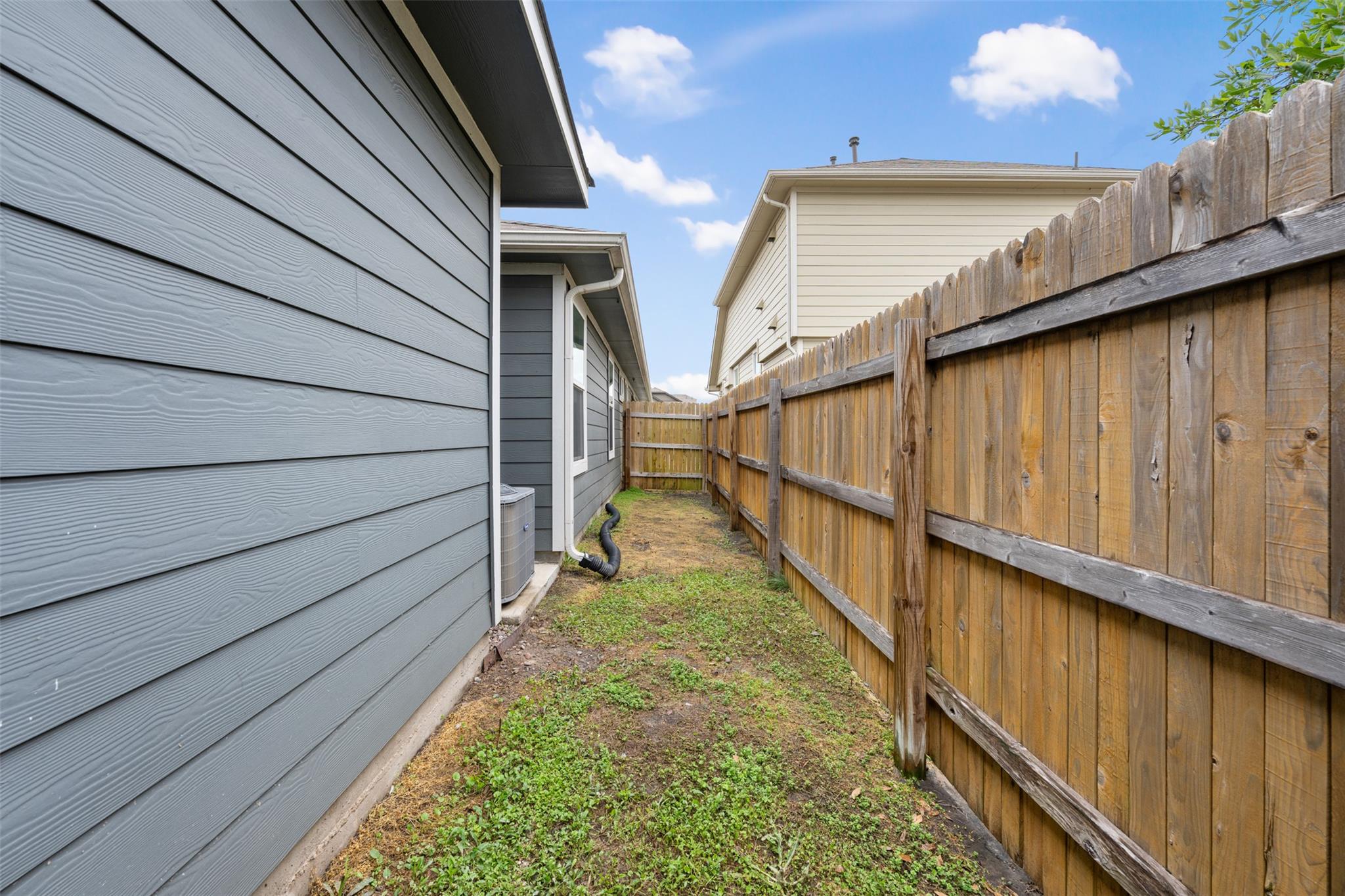 2006 Arborside Dr, Austin, TX 78754