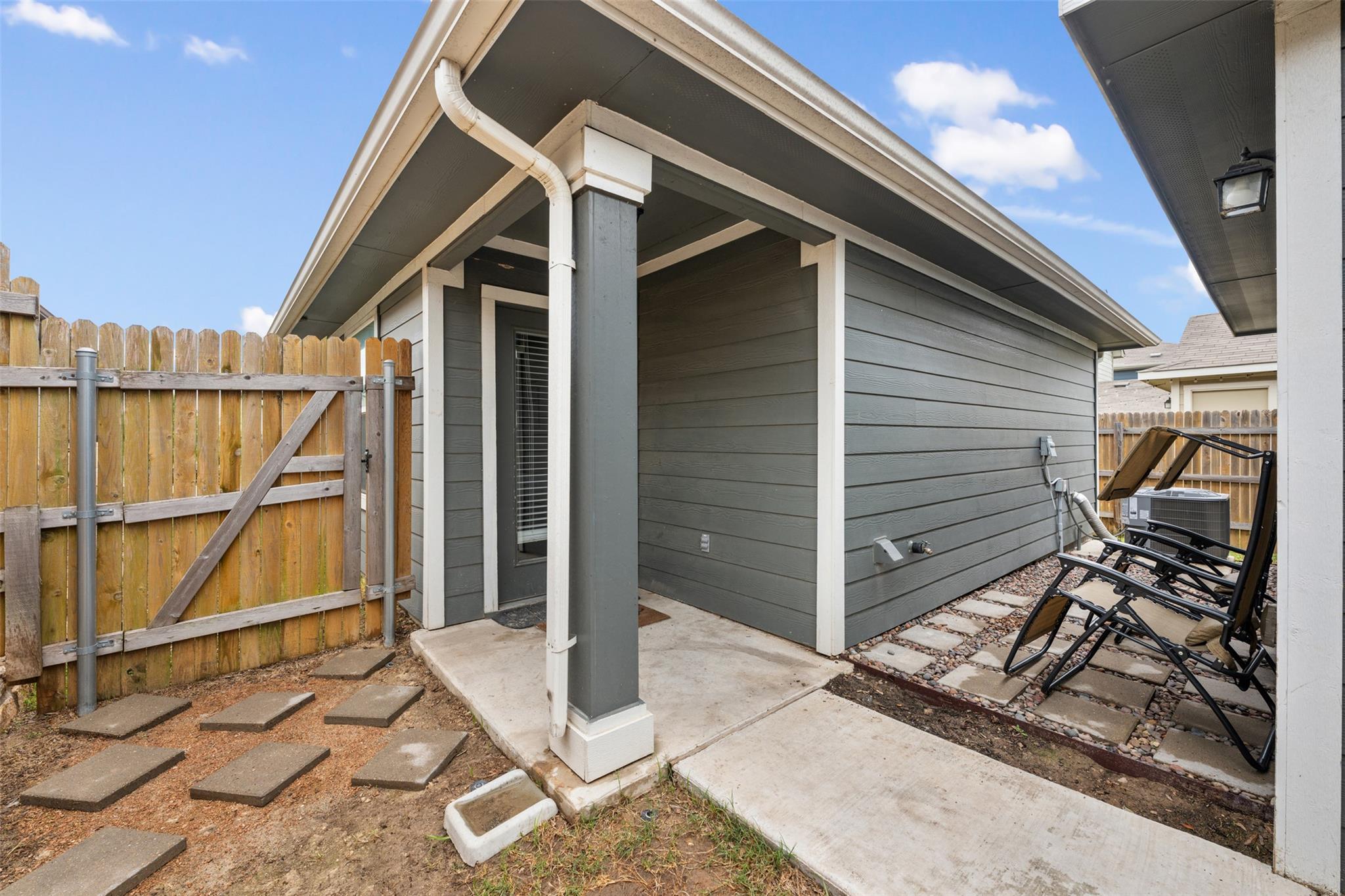 2006 Arborside Dr, Austin, TX 78754