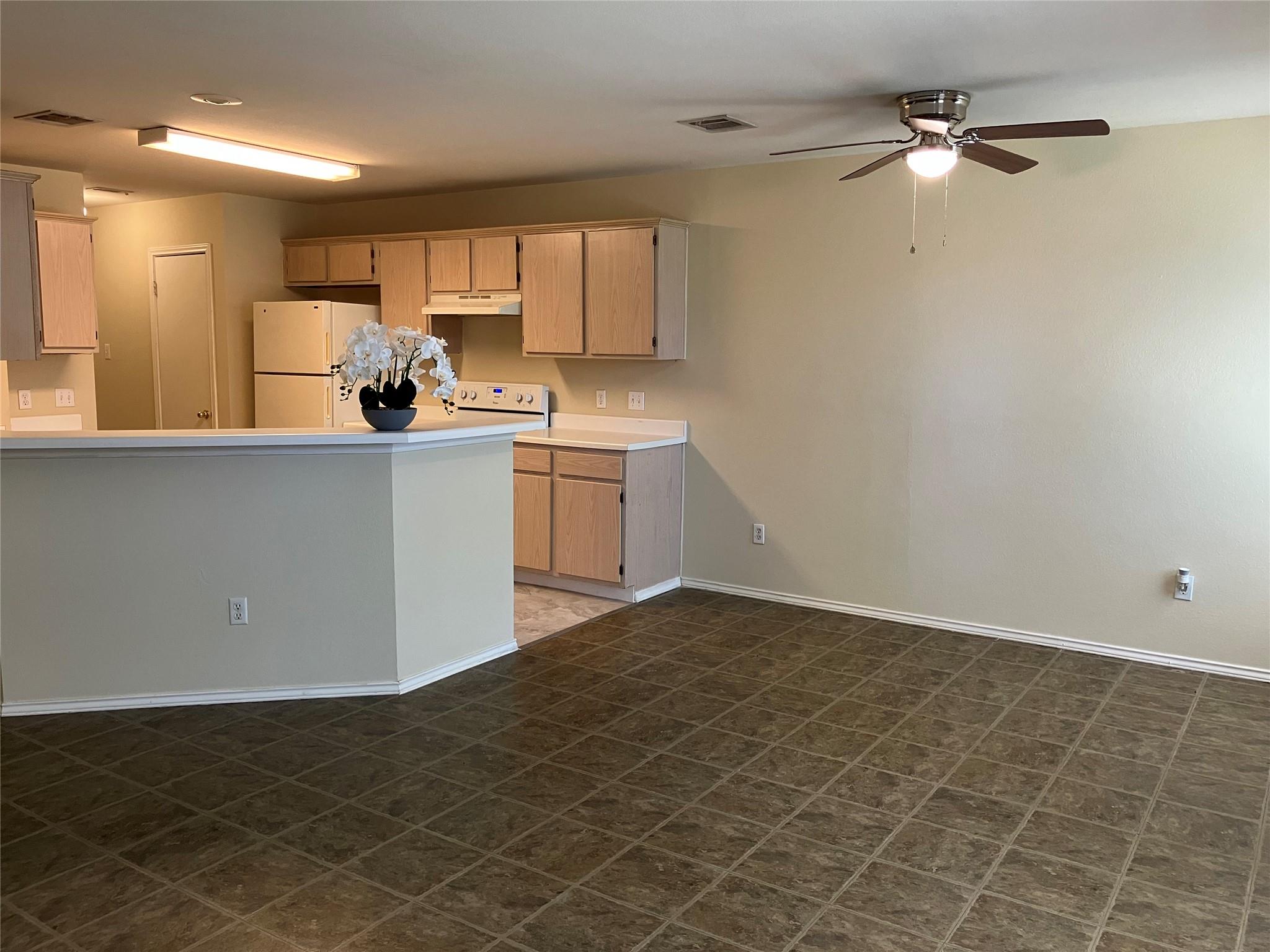 9629 Sugar Hill Dr # B, Austin, TX 78748