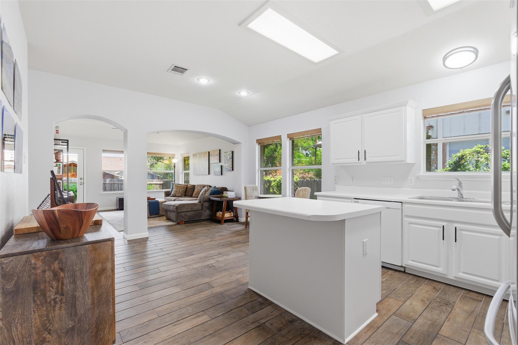 4500 Destinys Gate Dr, Austin, TX 78727