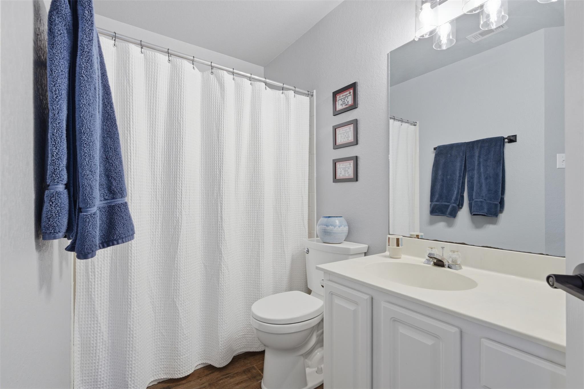 4500 Destinys Gate Dr, Austin, TX 78727