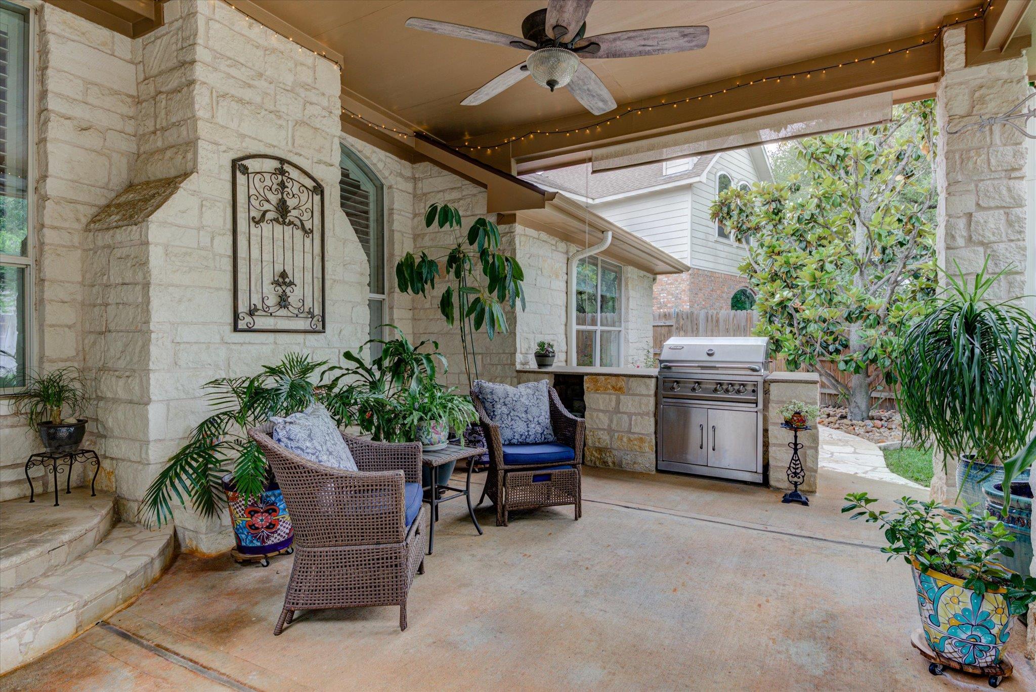 9413 La Puente Dr, Austin, TX 78749
