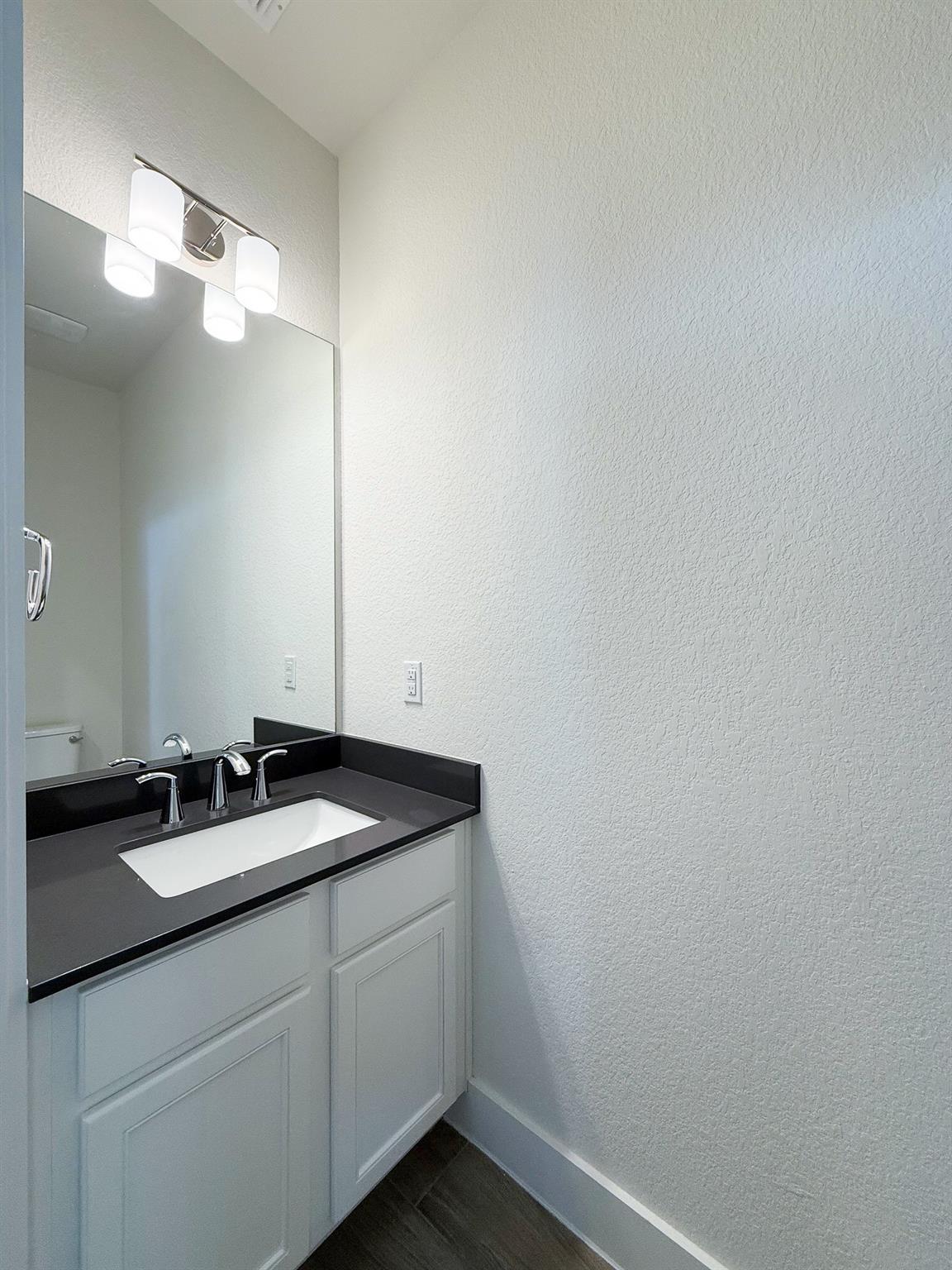 1718 Roseburg Dr # 83, Austin, TX 78754