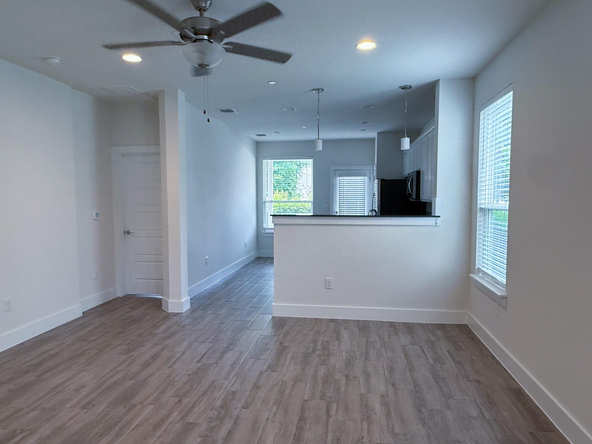 1718 Roseburg Dr # 83, Austin, TX 78754