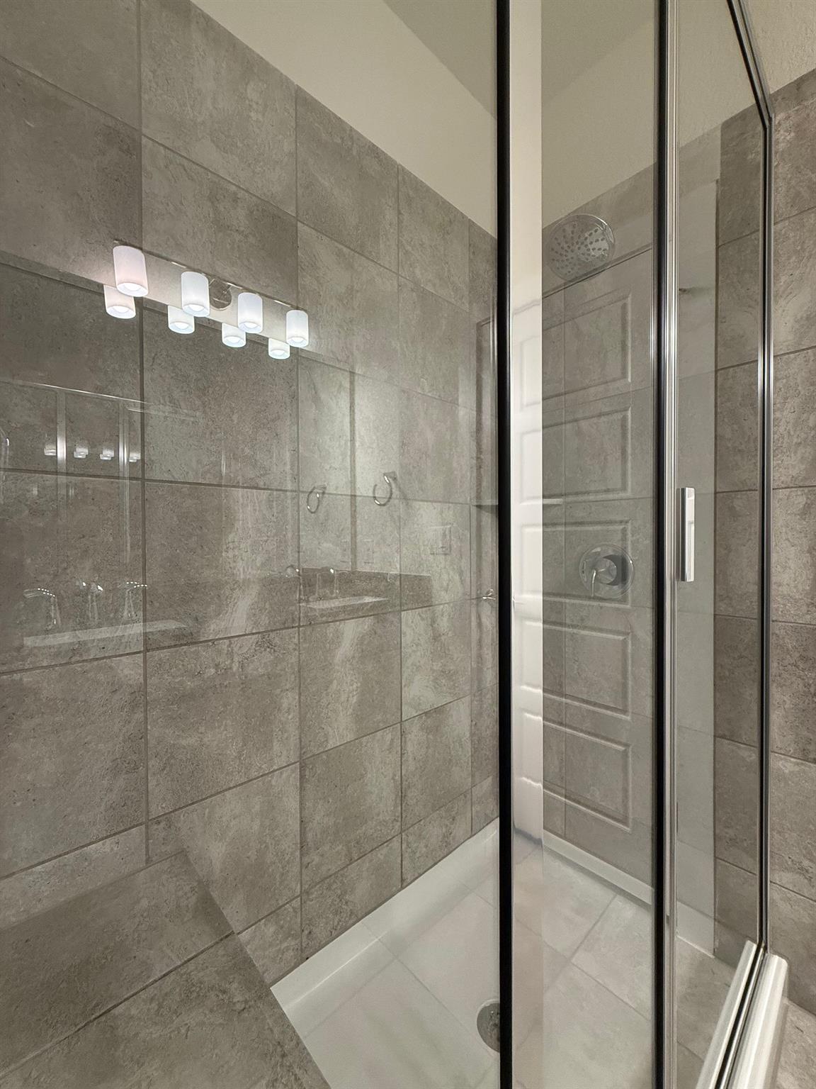 1718 Roseburg Dr # 83, Austin, TX 78754