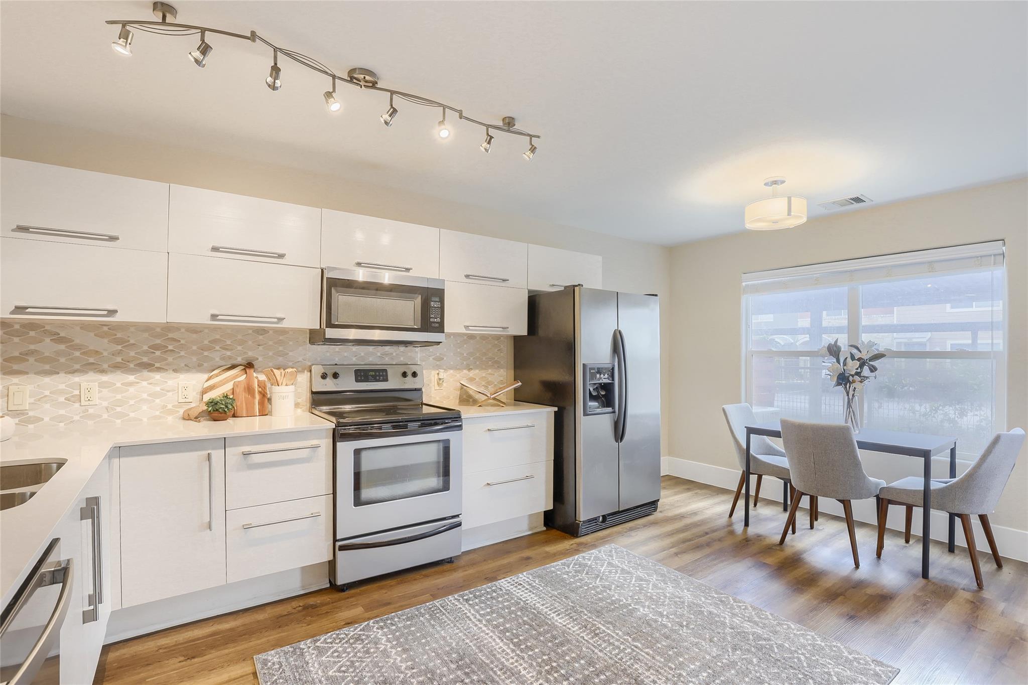 1101 Grove Blvd # 306, Austin, TX 78741