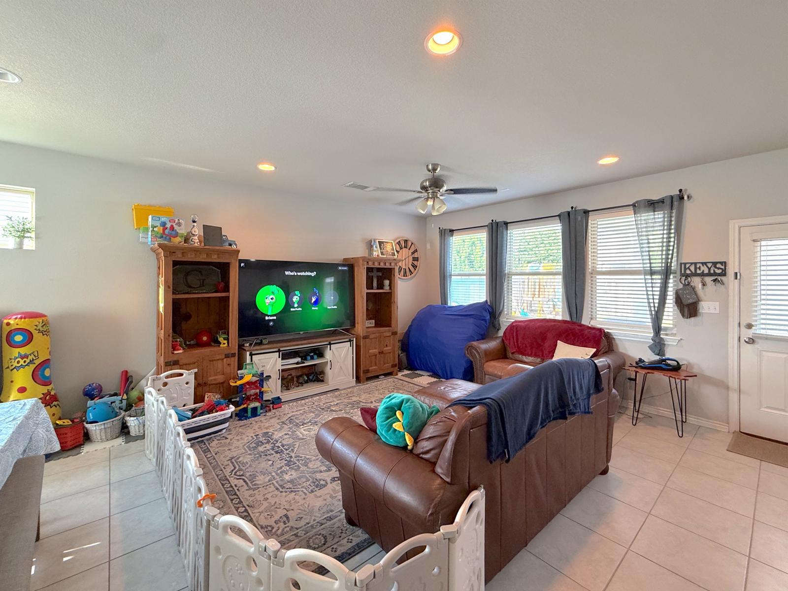 2004 Pecan Island Dr, Leander, TX 78641