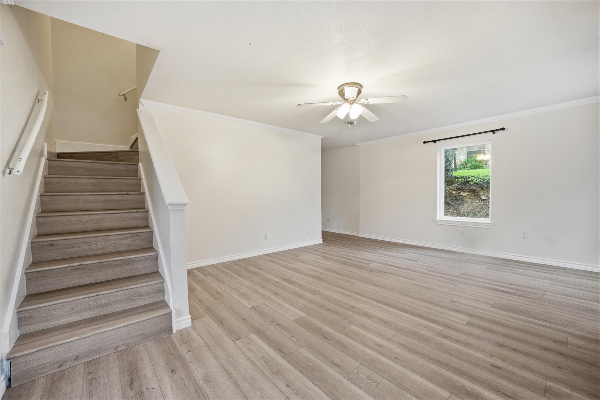 1104 Franklin Dr, San Marcos, TX 78666