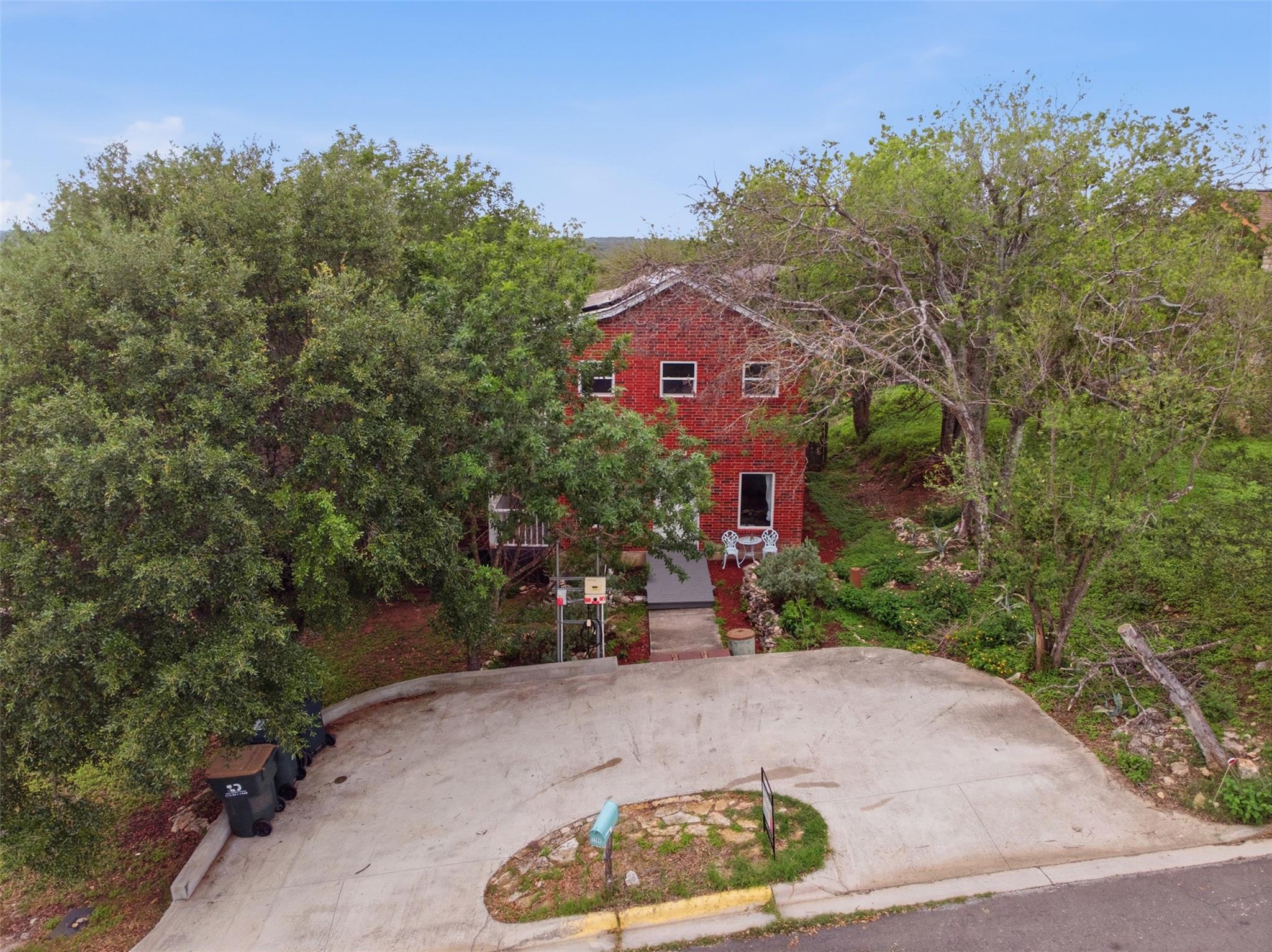 1104 Franklin Dr, San Marcos, TX 78666