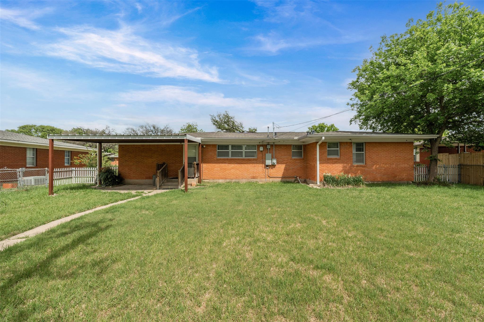 2106 S 47th St, Temple, TX 76504