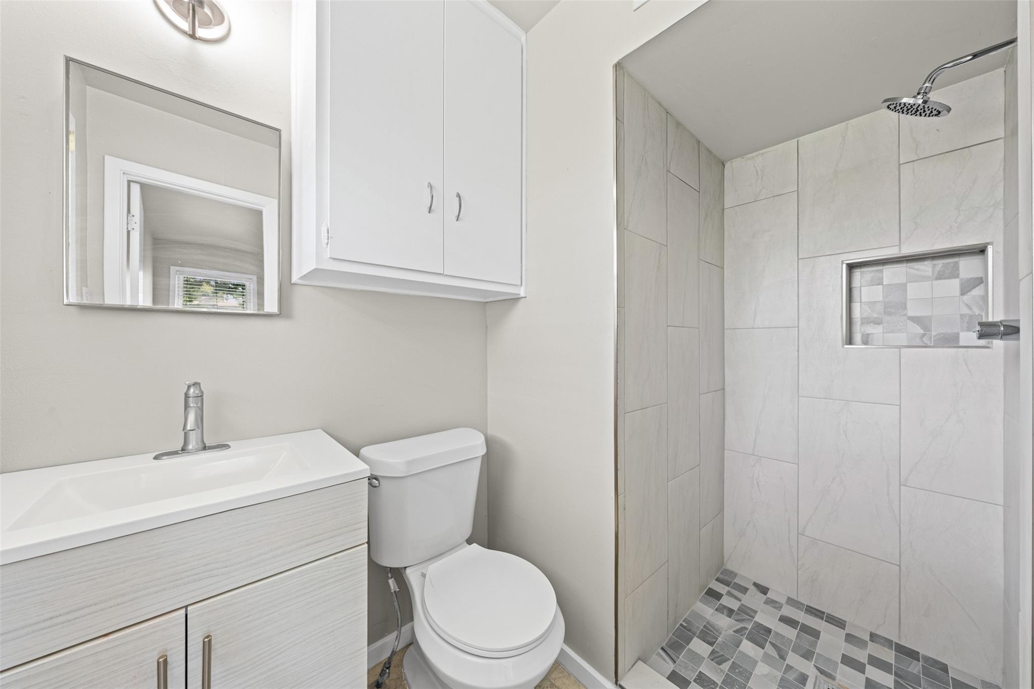 2106 S 47th St, Temple, TX 76504