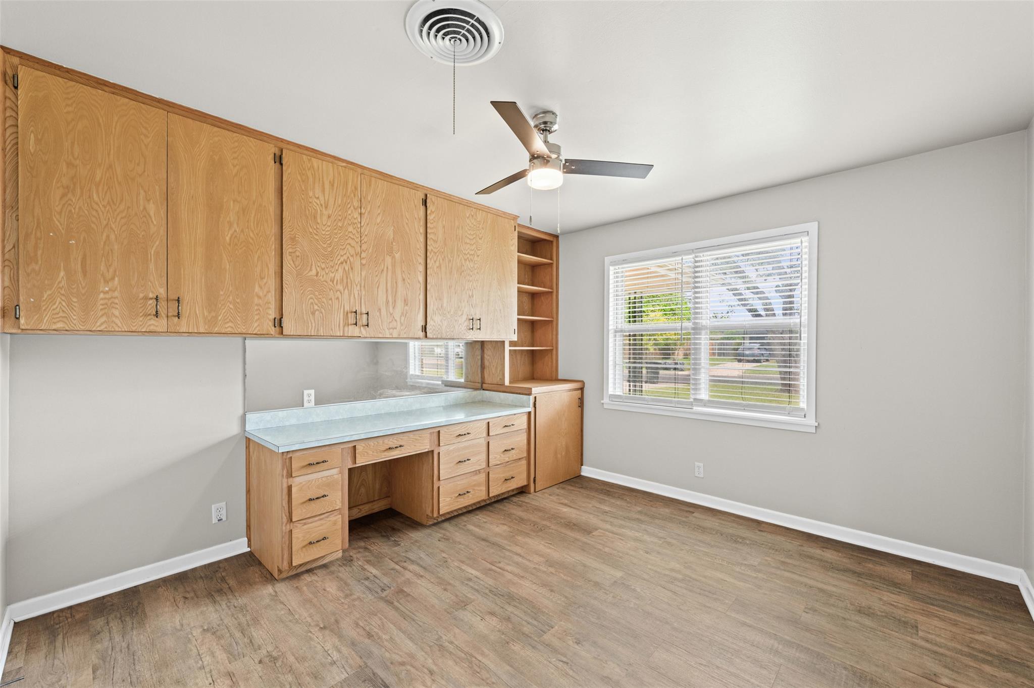 2106 S 47th St, Temple, TX 76504