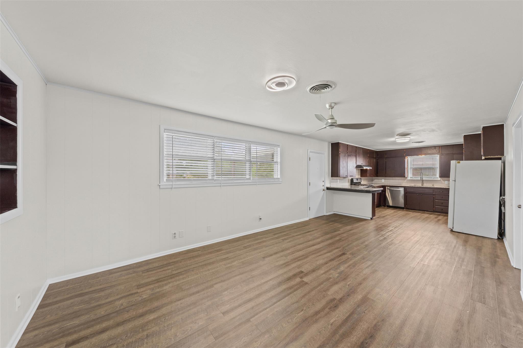 2106 S 47th St, Temple, TX 76504