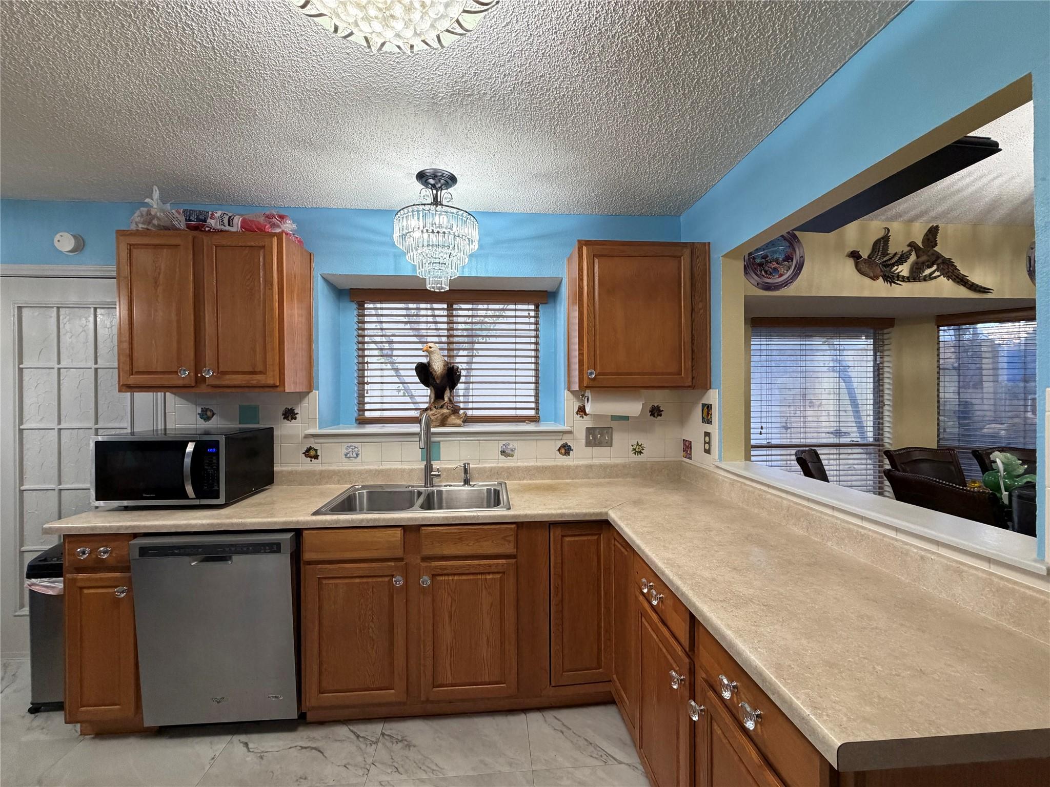 12321 Yarmont Way, Austin, TX 78753