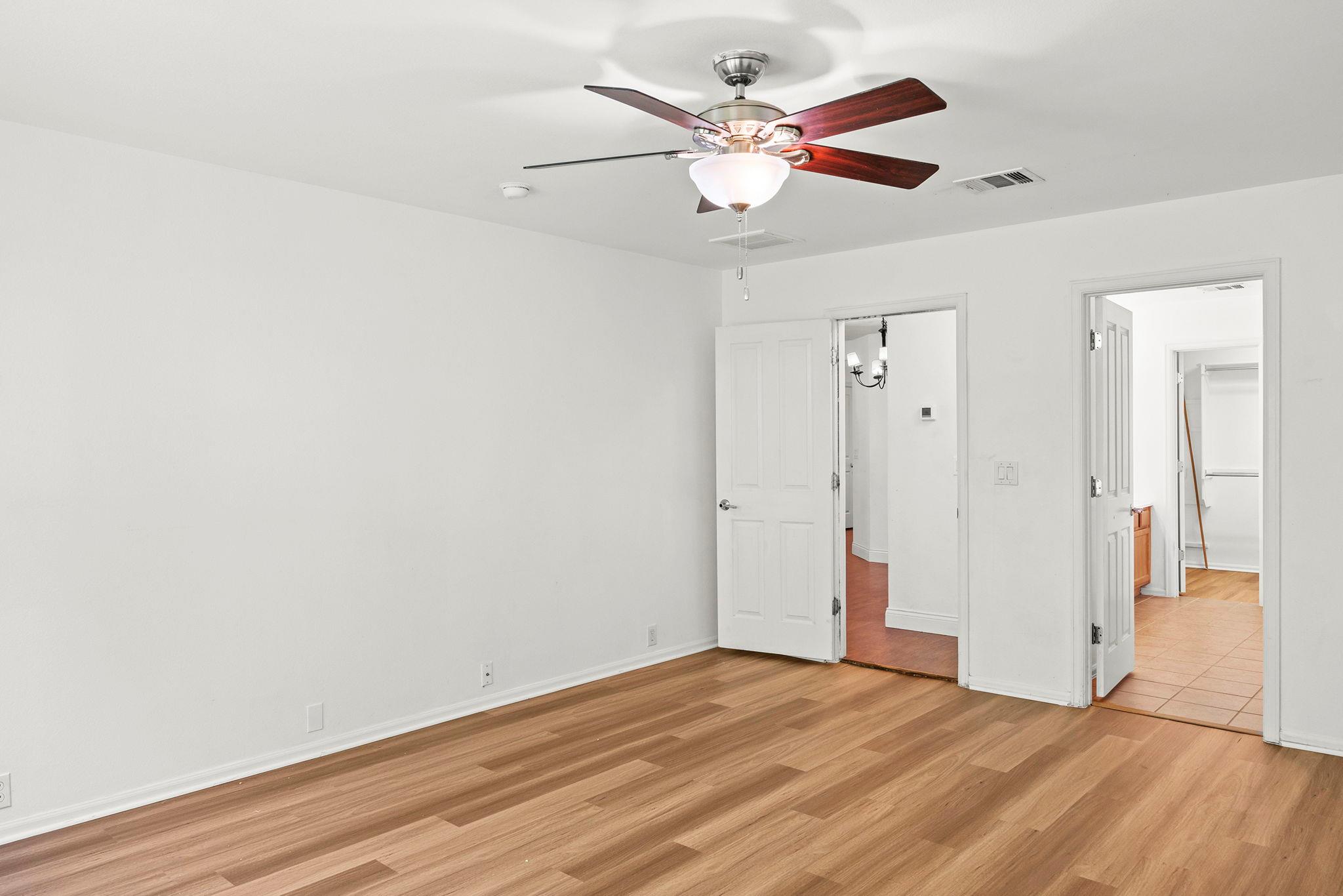 789 Kingfisher Ln, Leander, TX 78641