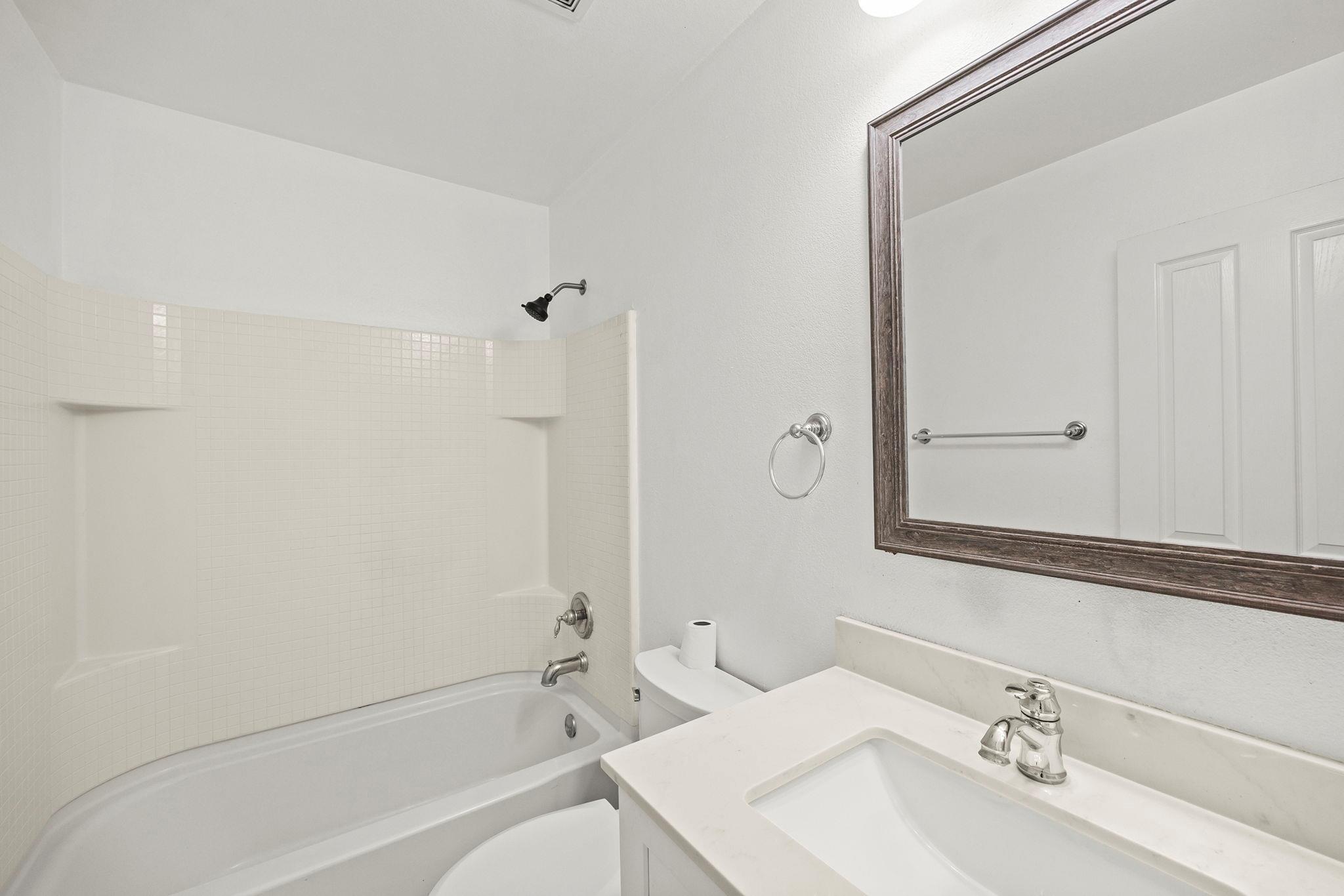 789 Kingfisher Ln, Leander, TX 78641