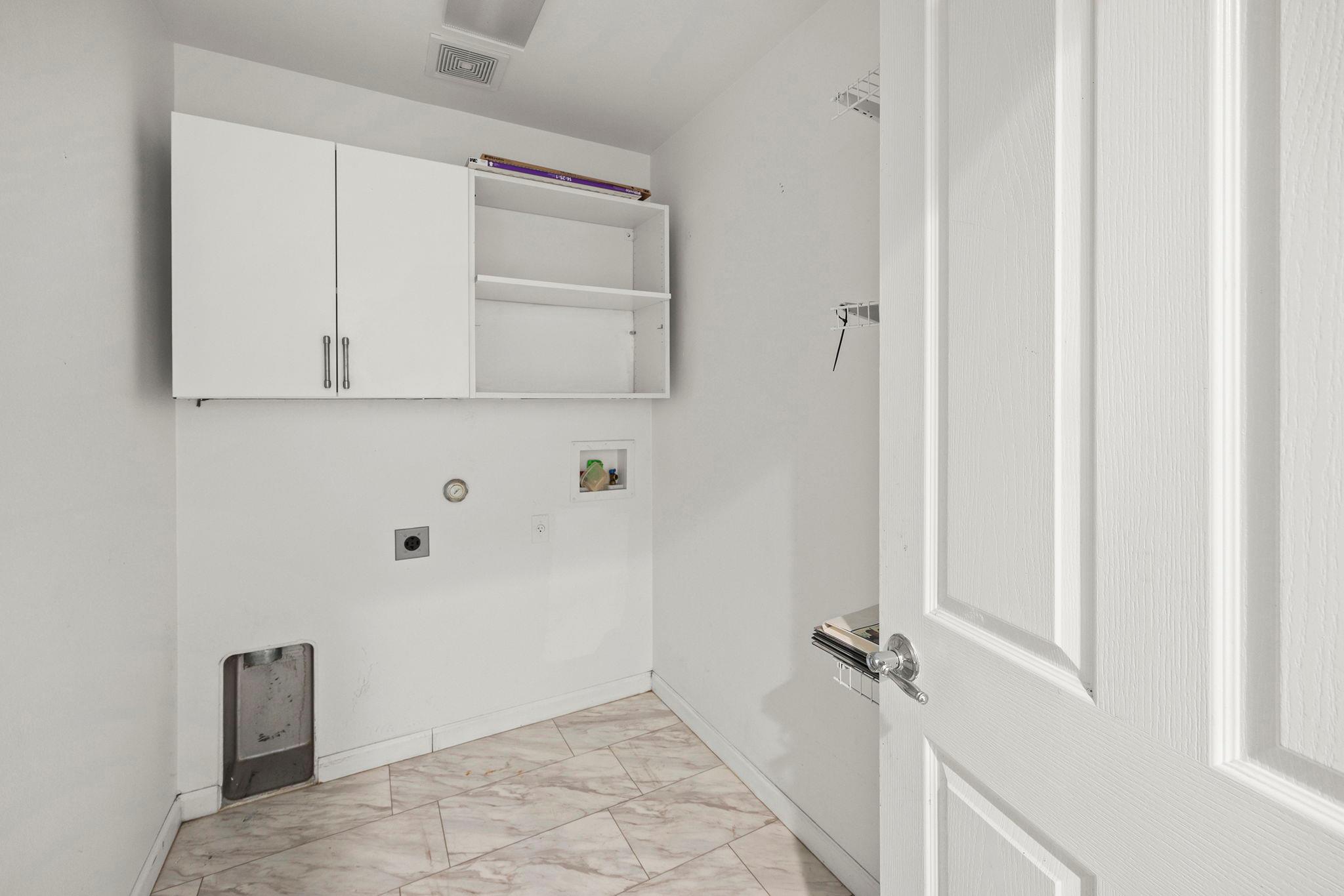 789 Kingfisher Ln, Leander, TX 78641