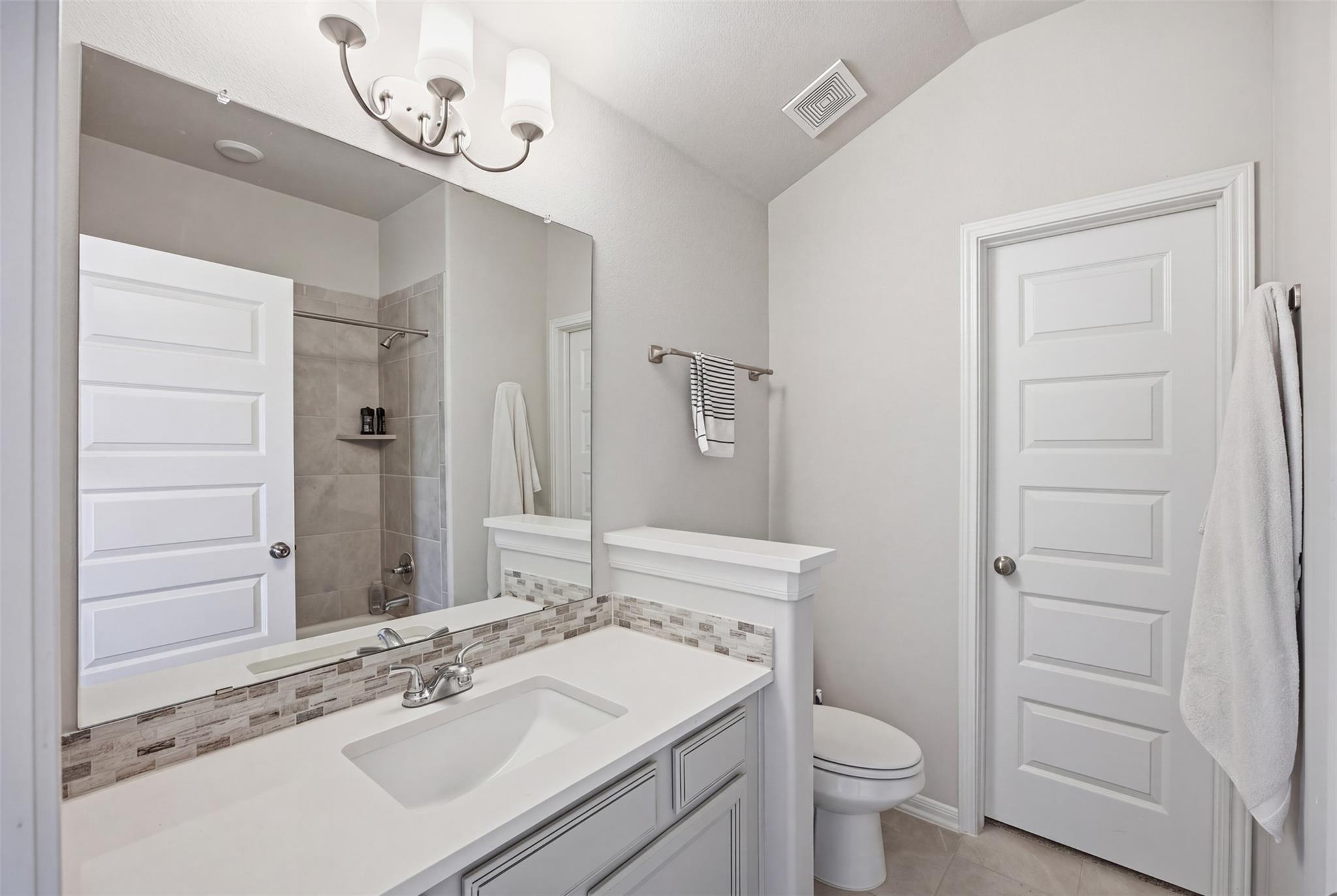 19500 Summit Glory Trl # 139, Spicewood, TX 78669