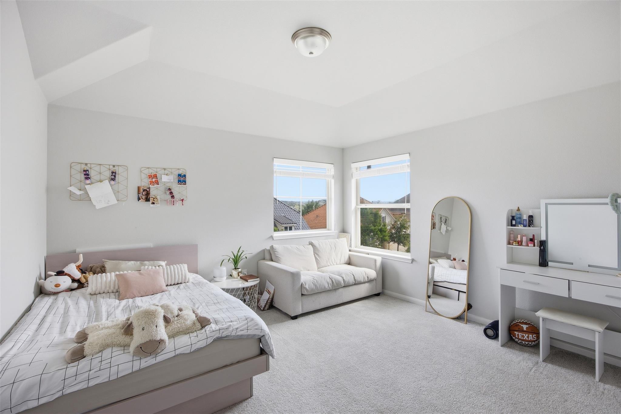 19500 Summit Glory Trl # 139, Spicewood, TX 78669