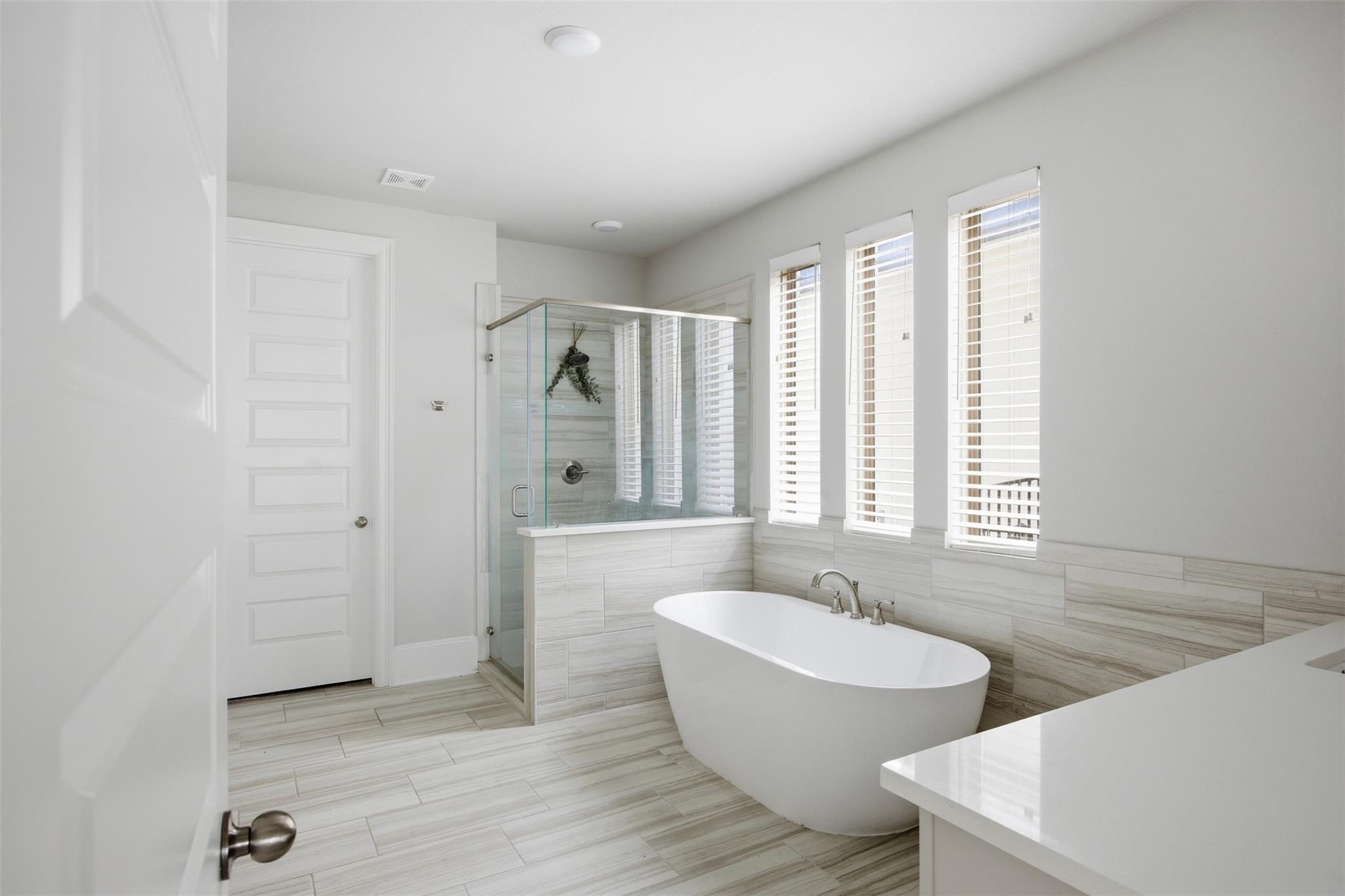 19500 Summit Glory Trl # 139, Spicewood, TX 78669