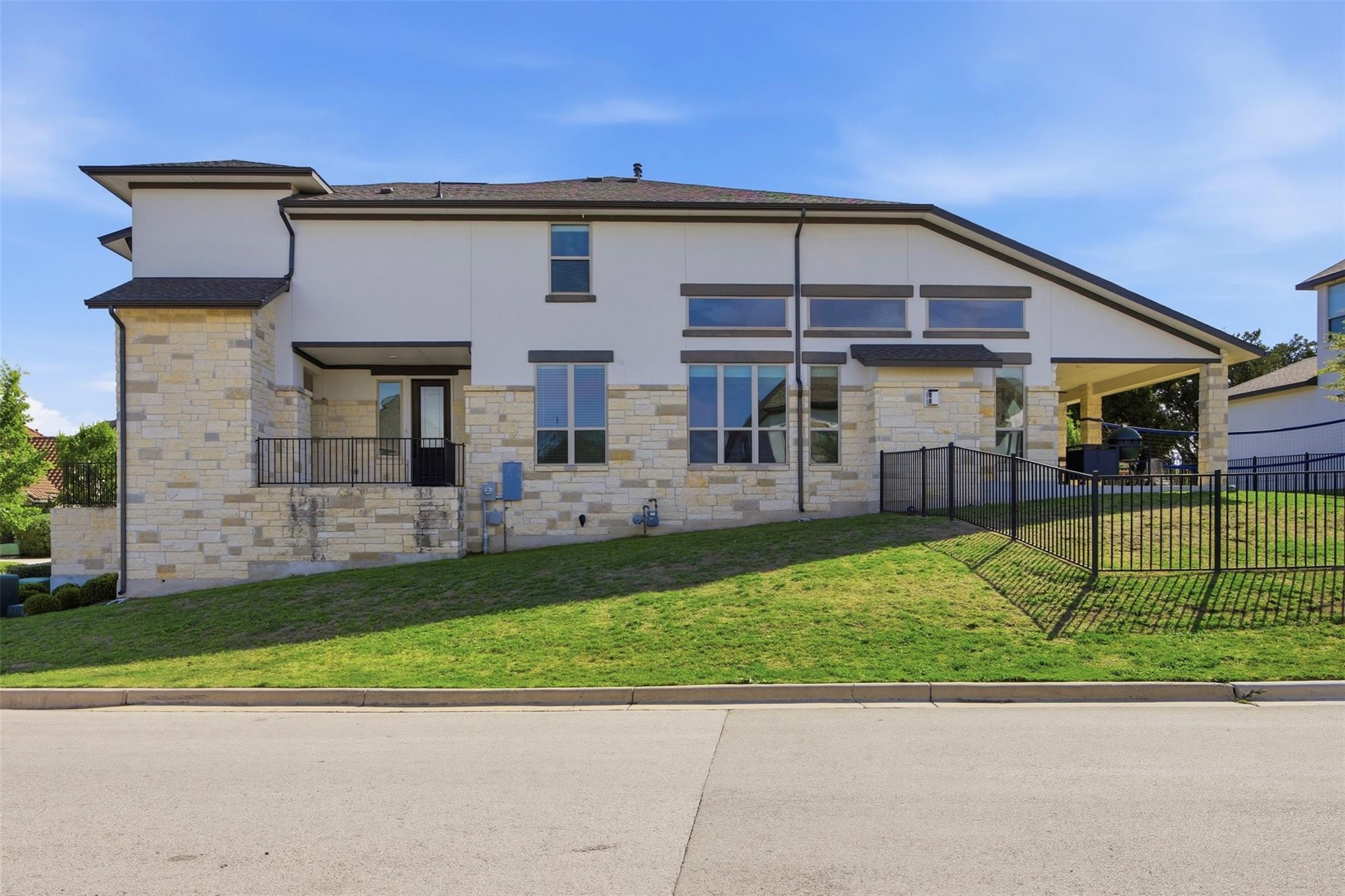 19500 Summit Glory Trl # 139, Spicewood, TX 78669