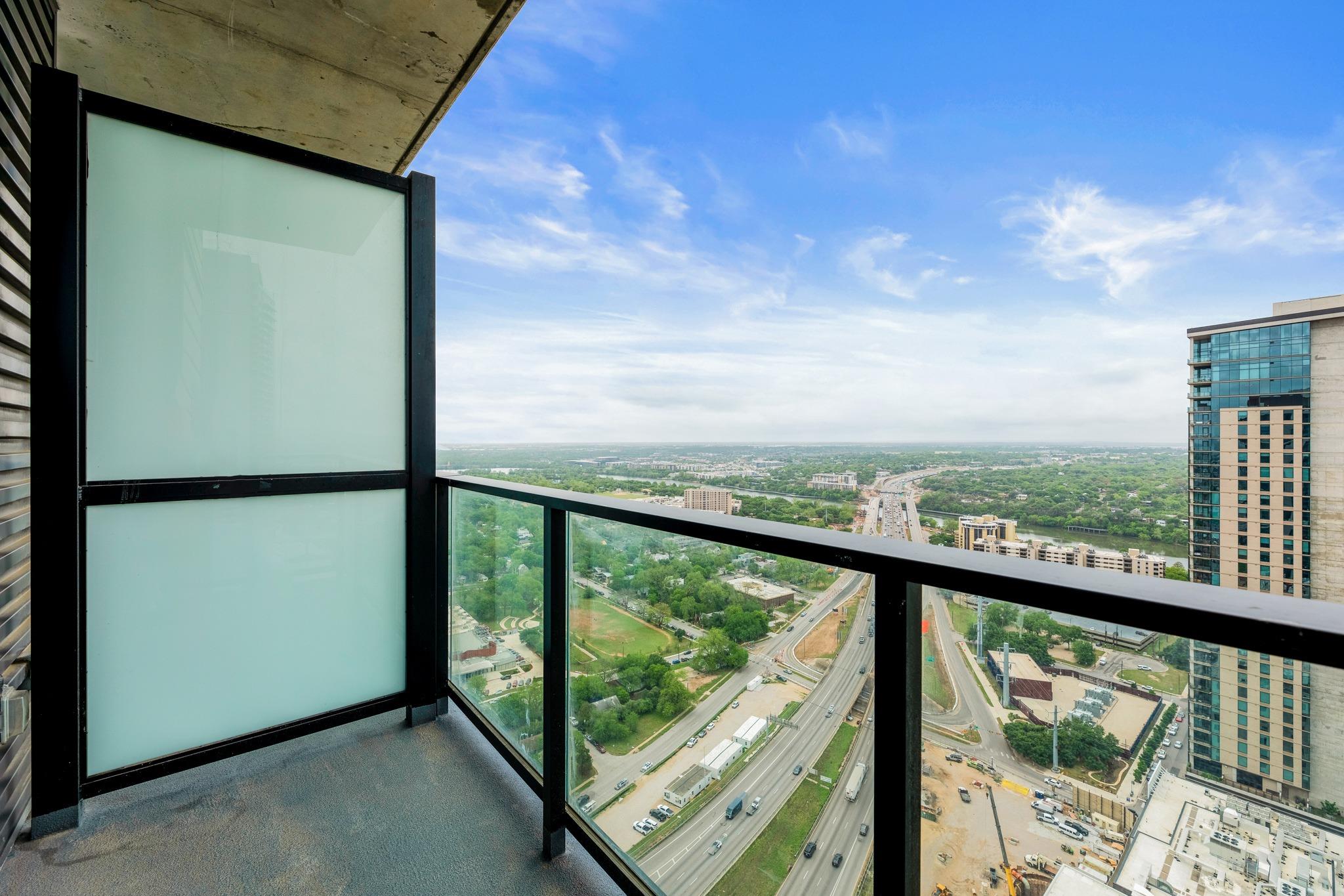 84 N East Ave # 3708, Austin, TX 78701