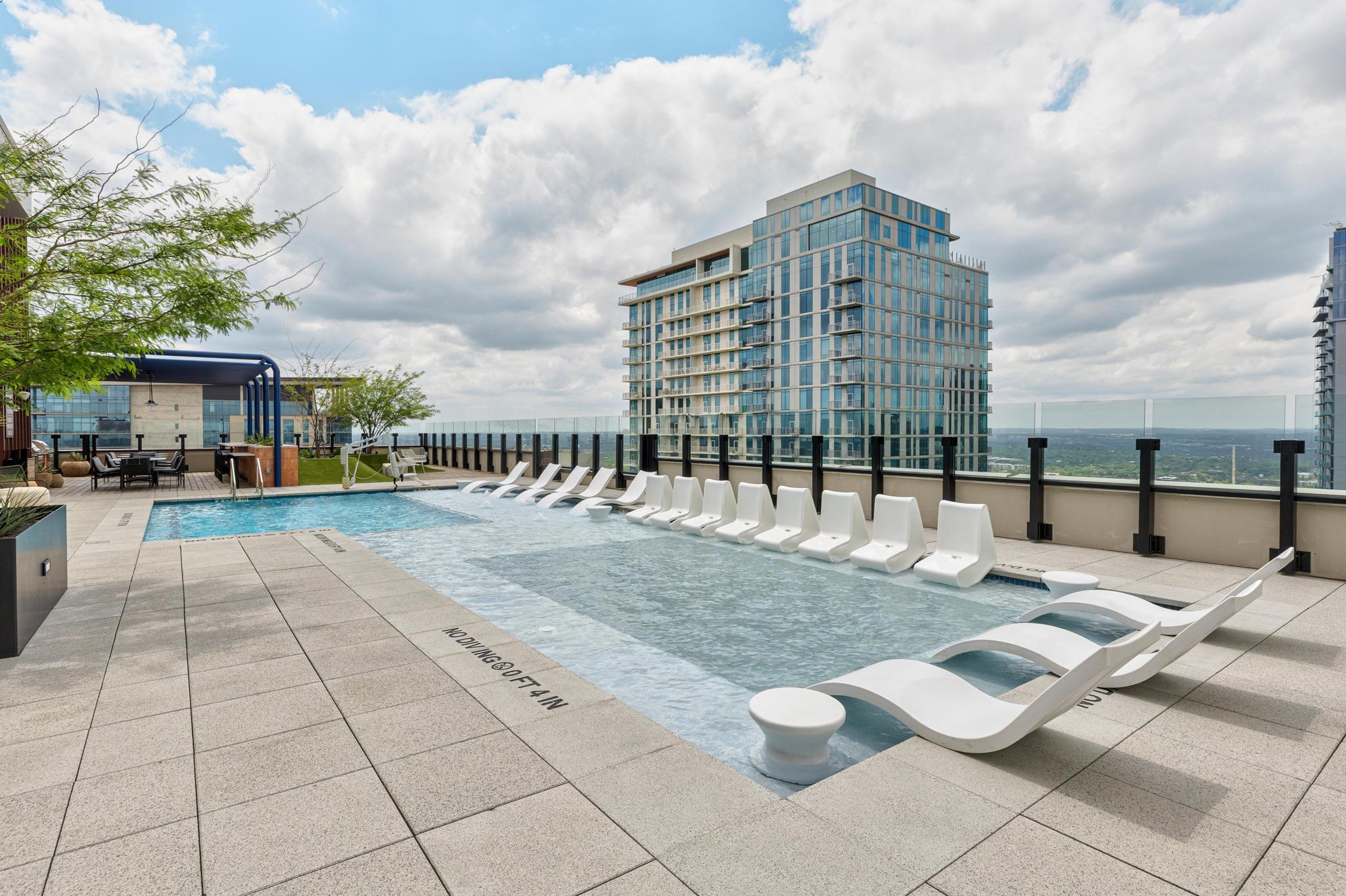 84 N East Ave # 3708, Austin, TX 78701