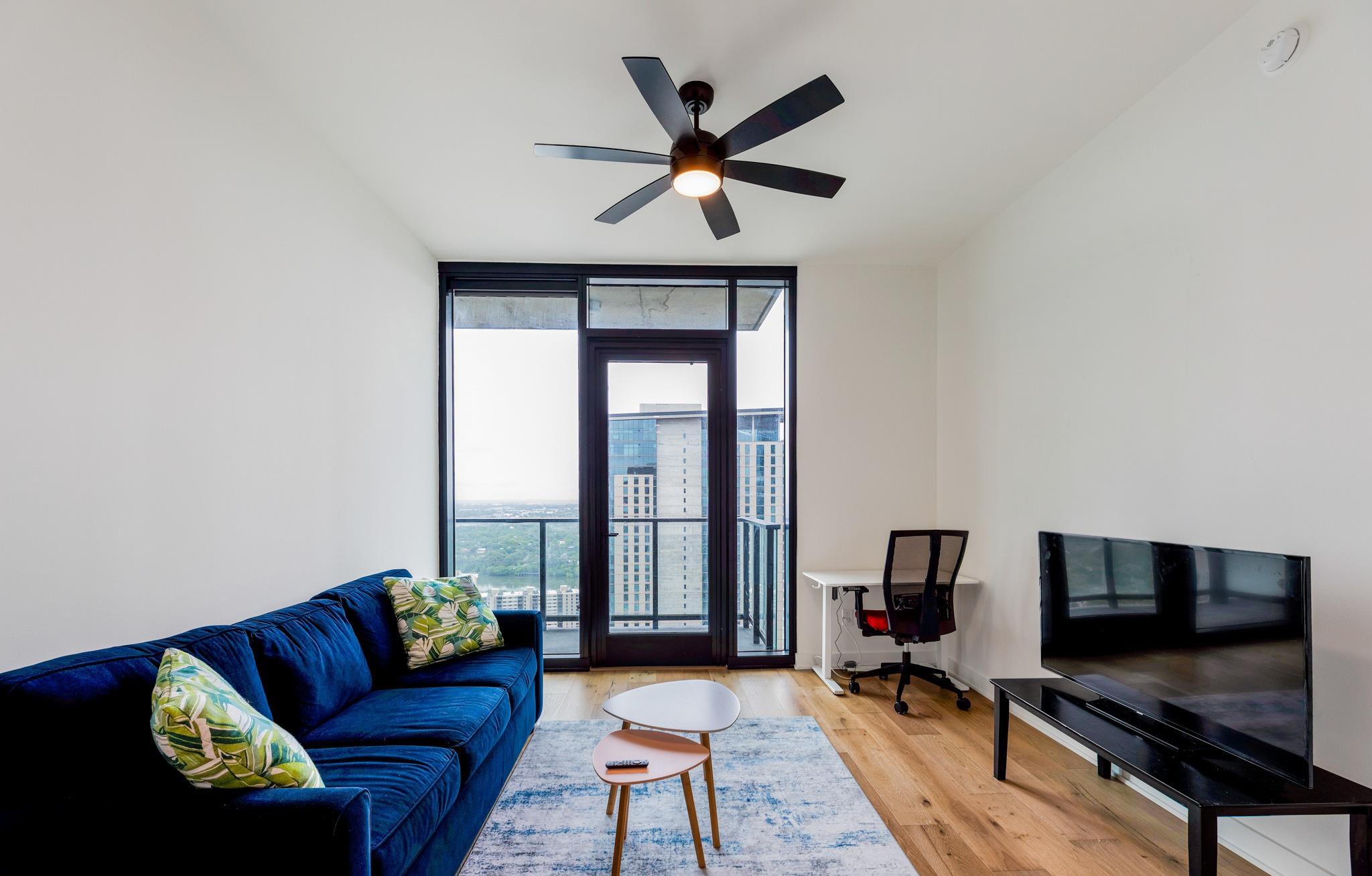 84 N East Ave # 3708, Austin, TX 78701