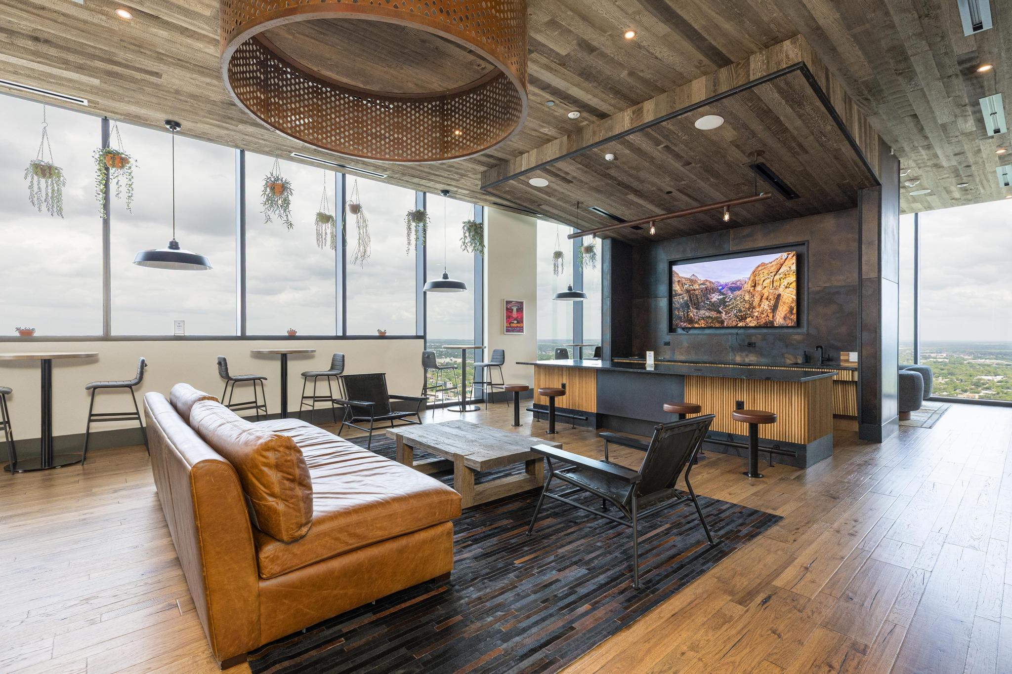 84 N East Ave # 3708, Austin, TX 78701