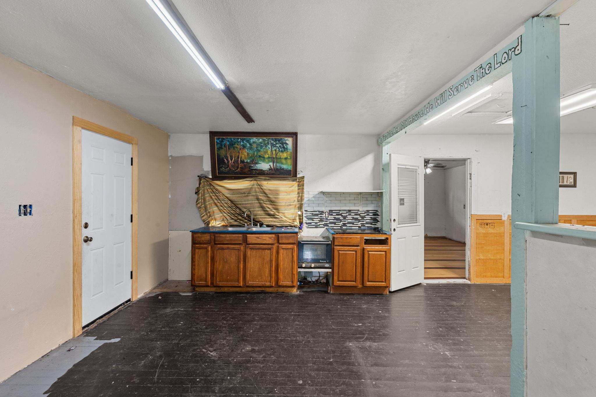 1130 Gravel St, San Marcos, TX 78666