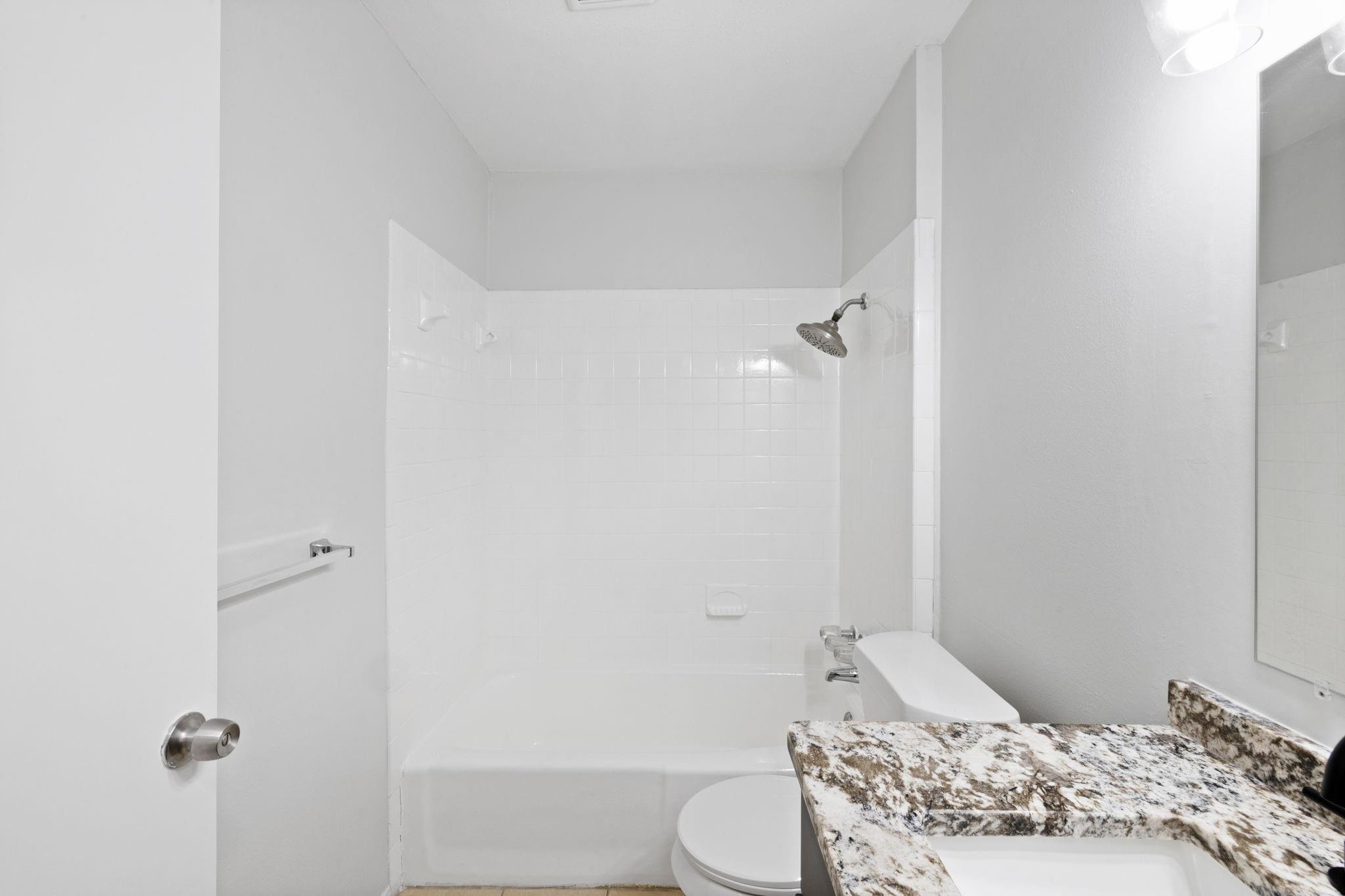 10001 Woodglen Dr, Austin, TX 78753