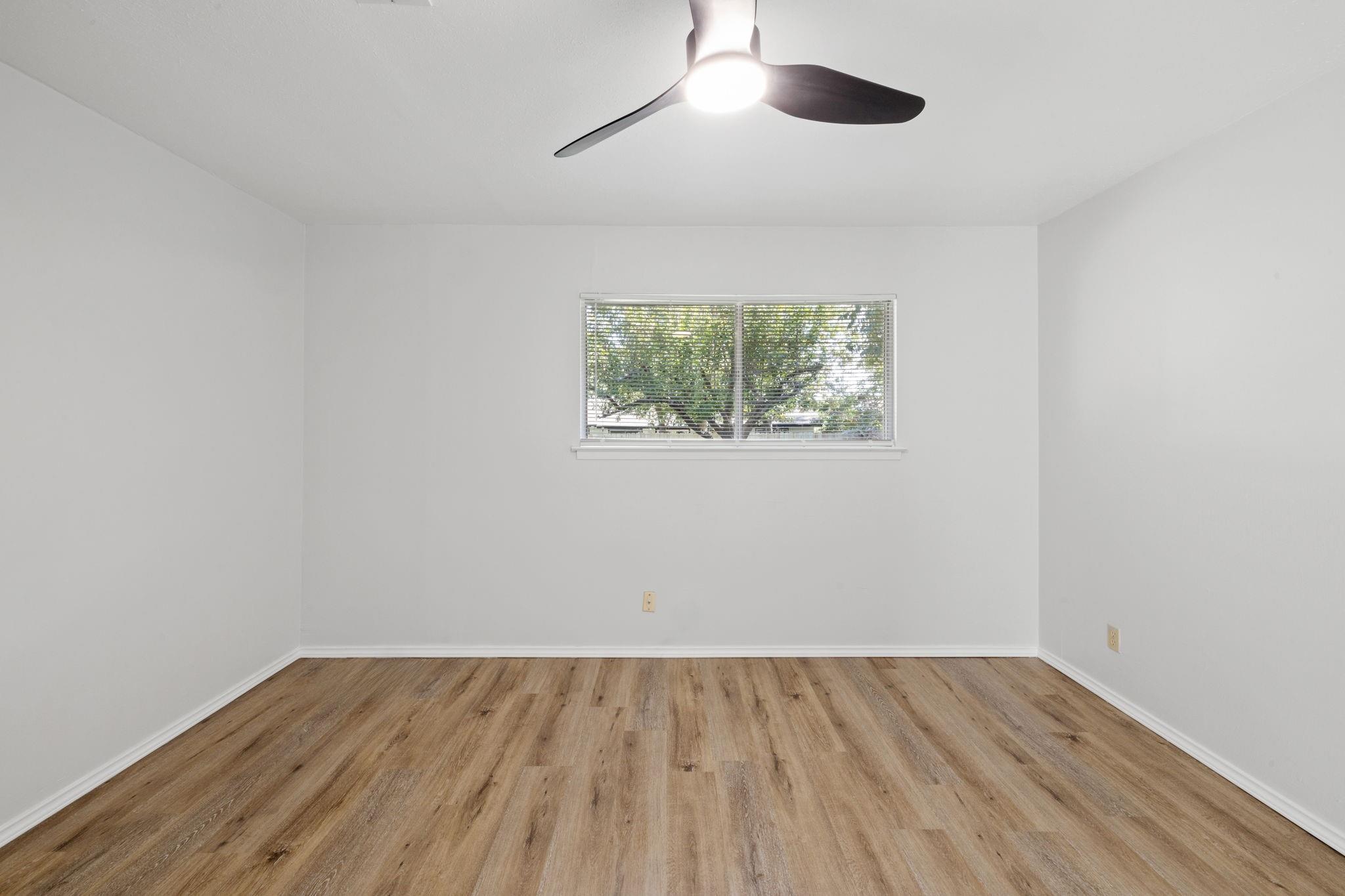 10001 Woodglen Dr, Austin, TX 78753