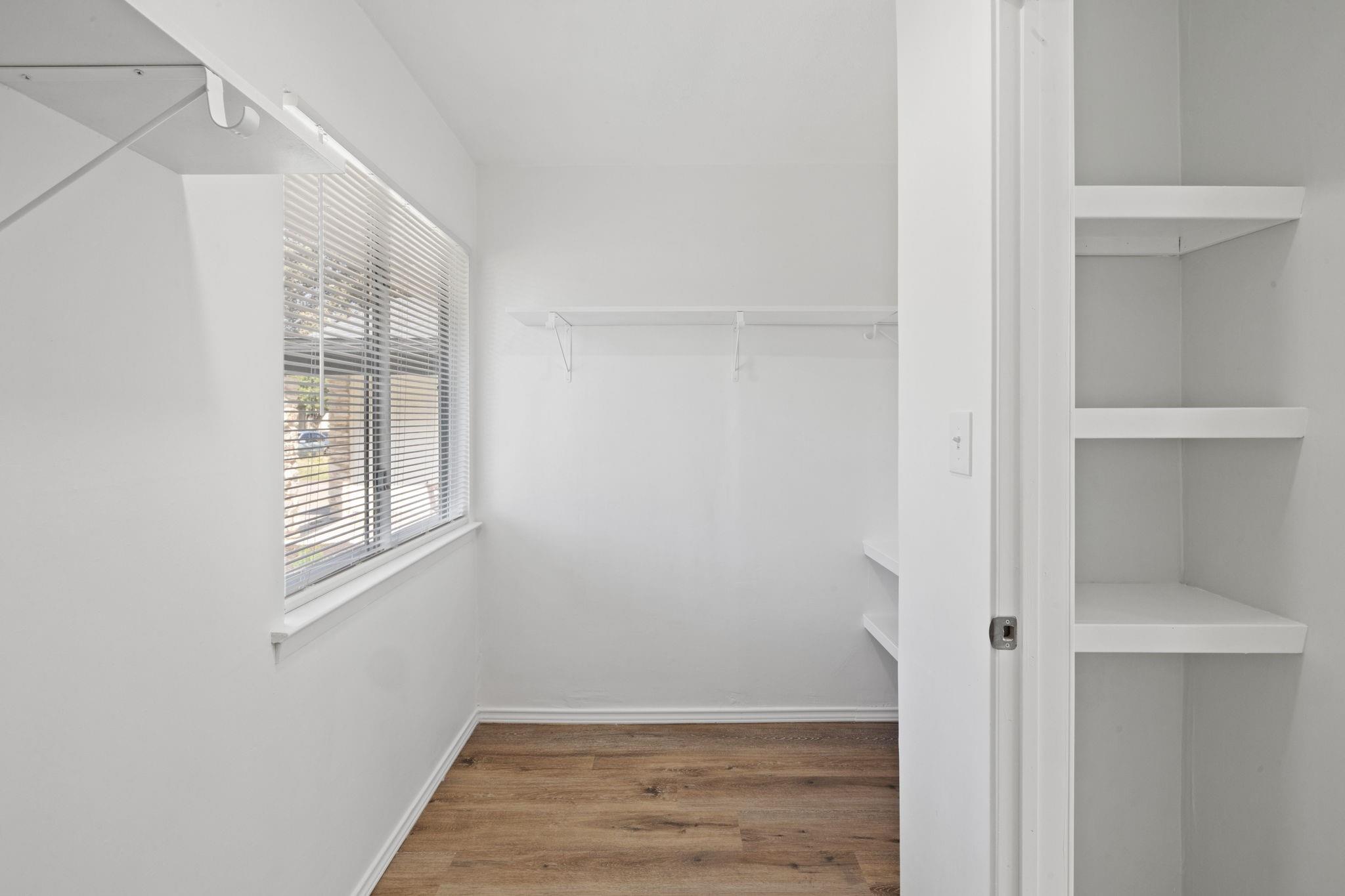 10001 Woodglen Dr, Austin, TX 78753