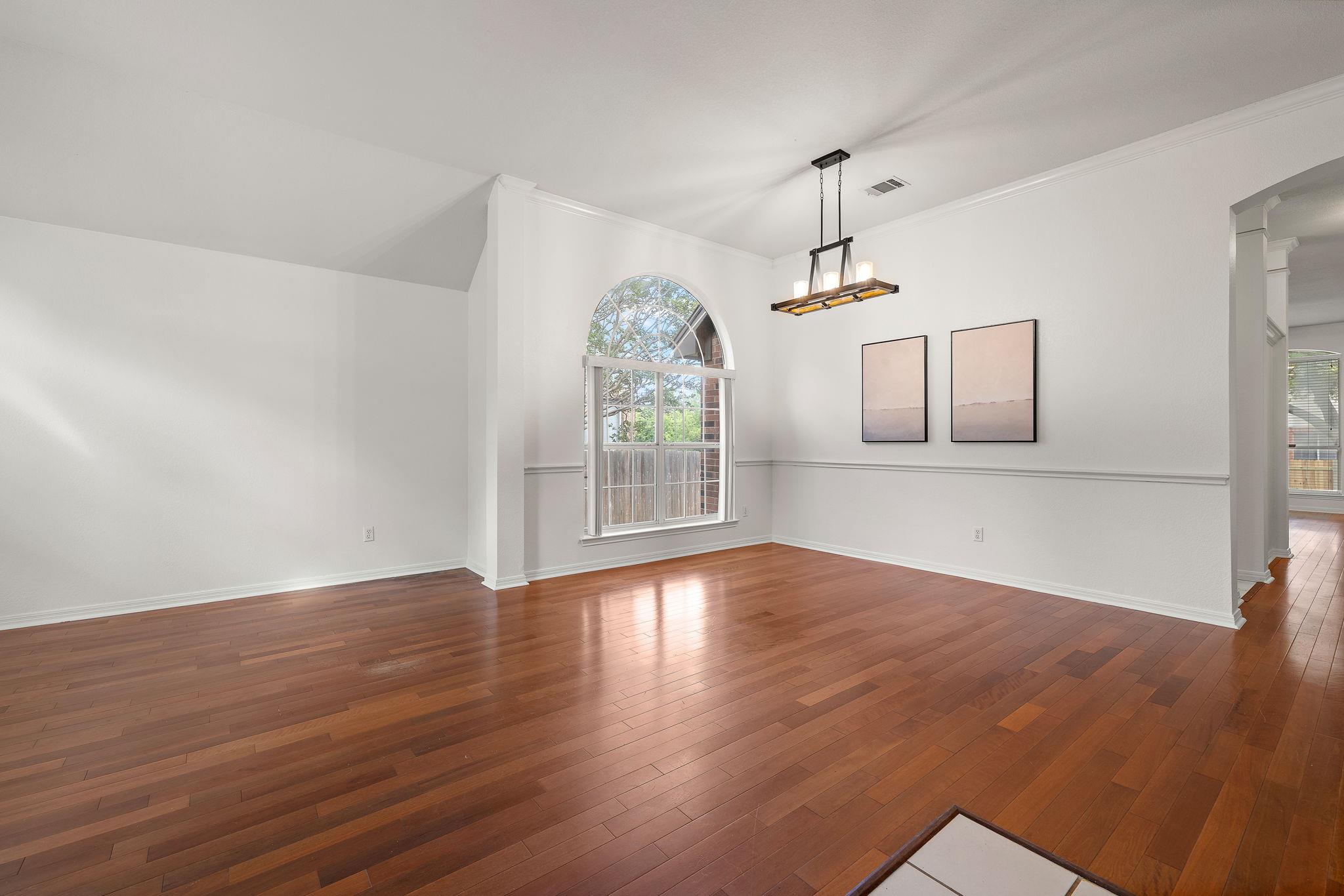 12713 Cinchring Ln, Austin, TX 78727