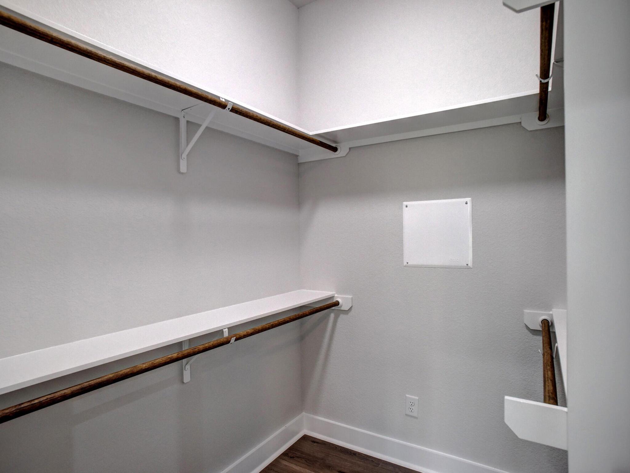 207 Waipahoehoe Dr, Bastrop, TX 78602