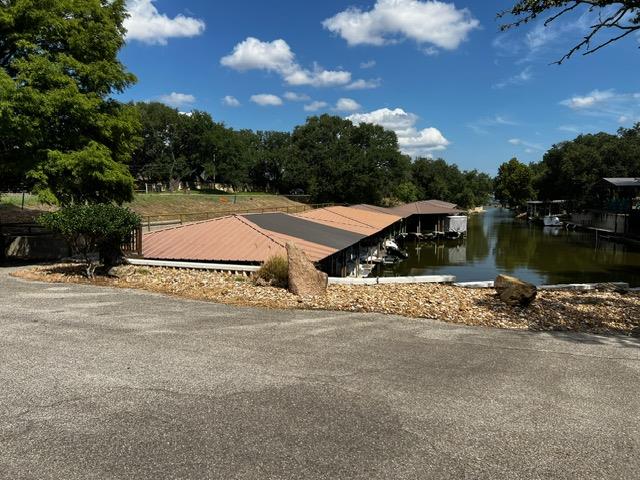 120 Cove Ln, Llano, TX 78643
