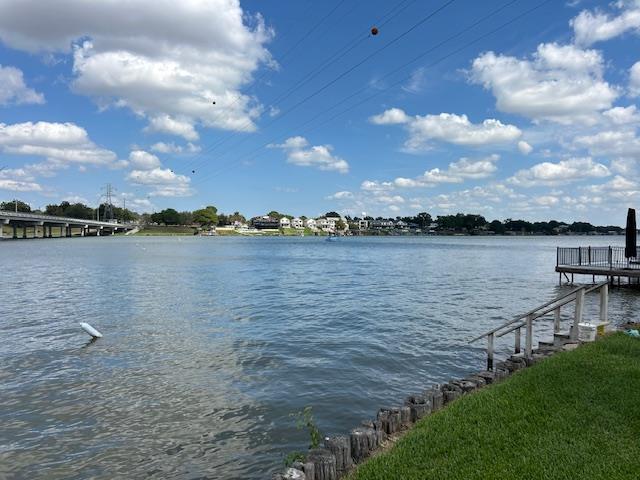 120 Cove Ln, Llano, TX 78643