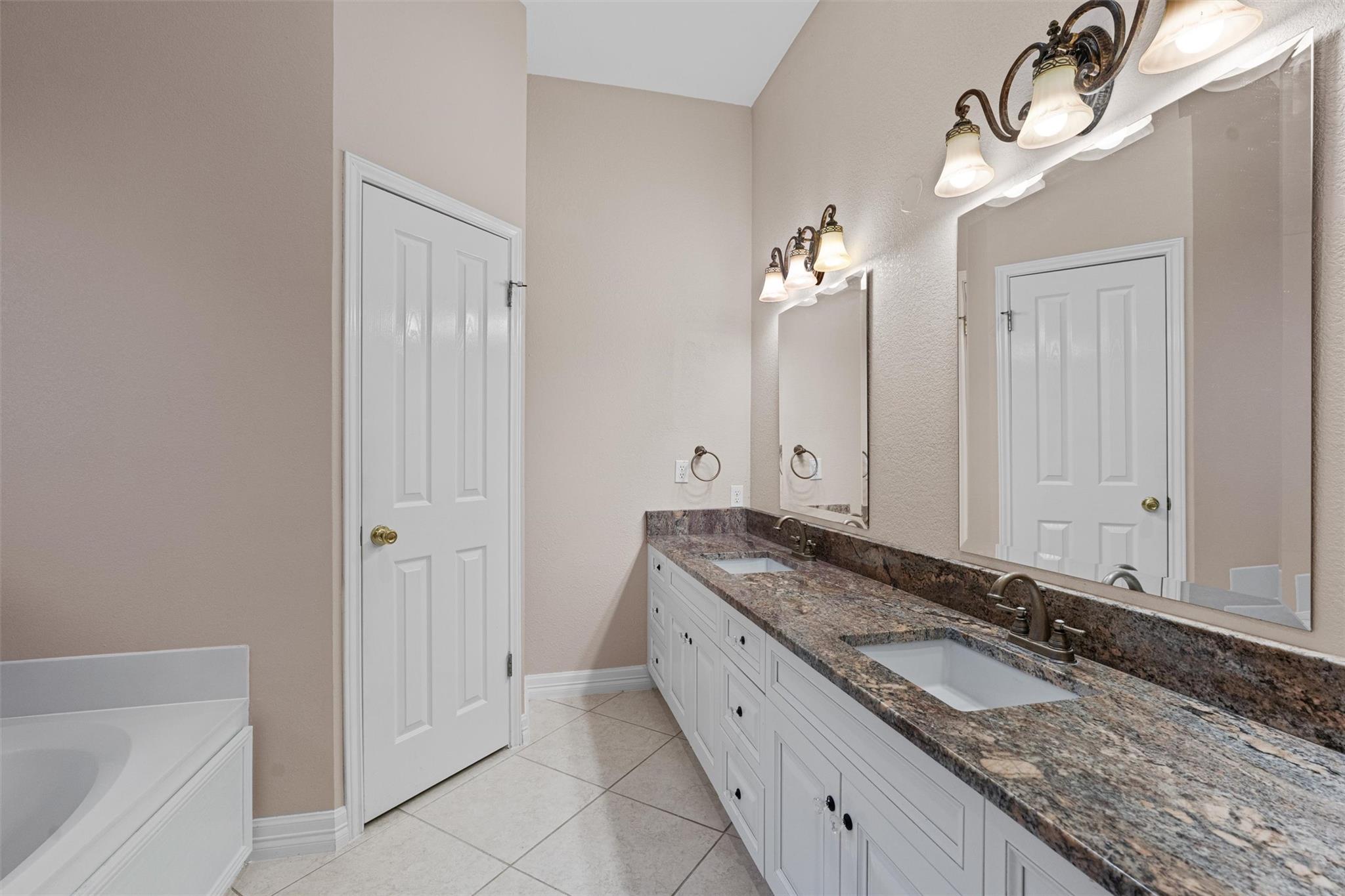 10321 Snapdragon Dr, Austin, TX 78739