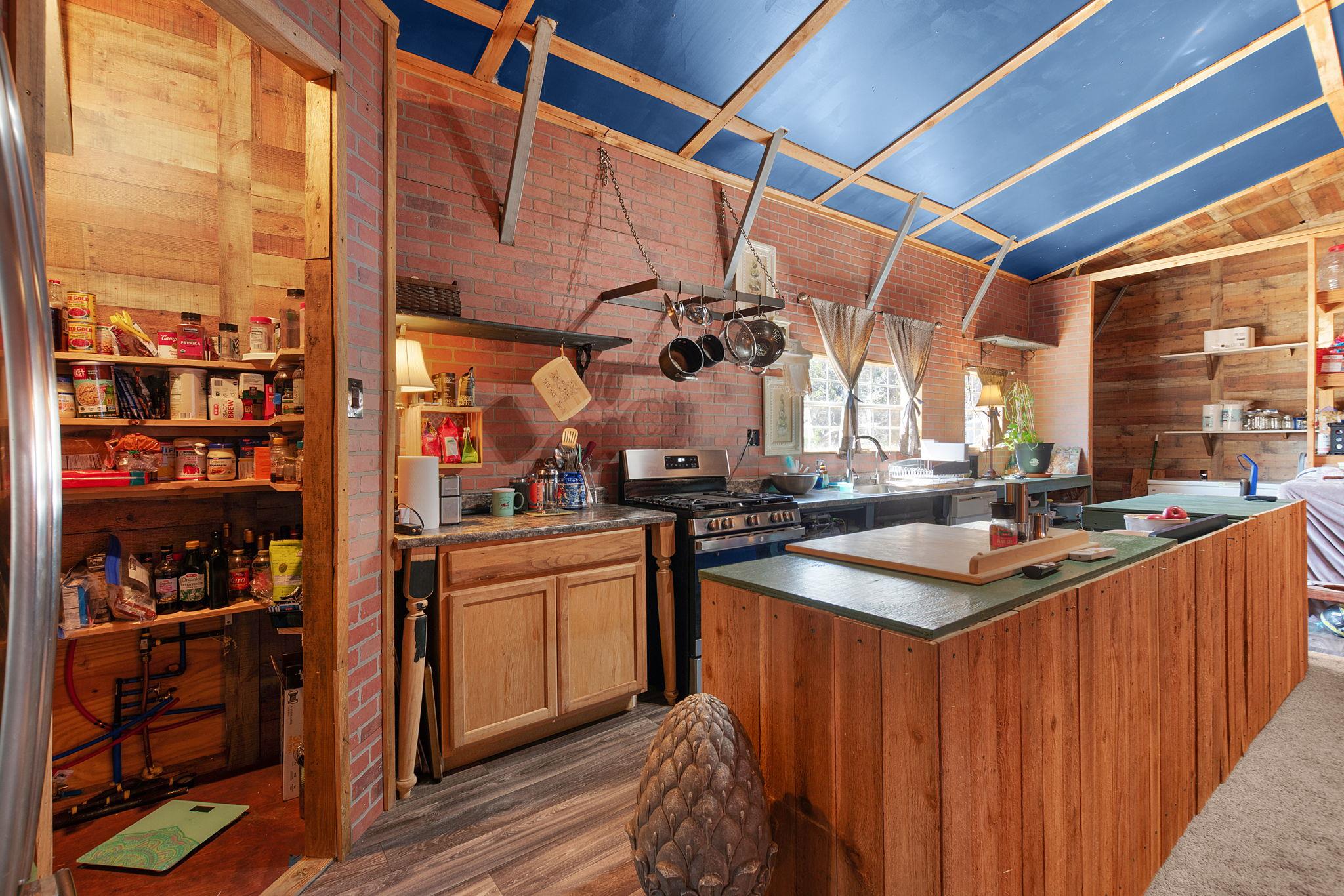 4314 County Road 108, Burnet, TX 78611