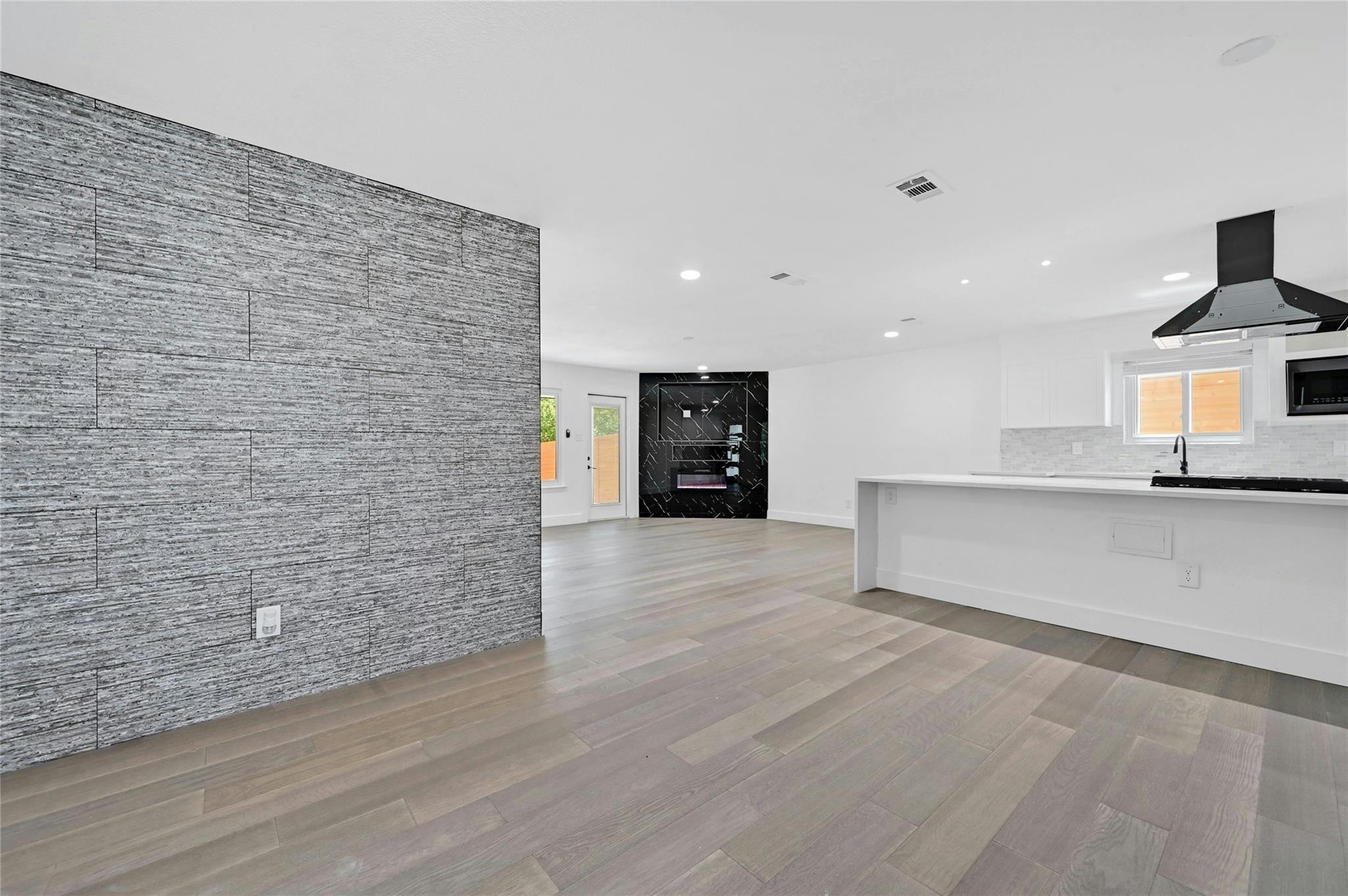 3600 Alexandria Dr Dr, Austin, TX 78749