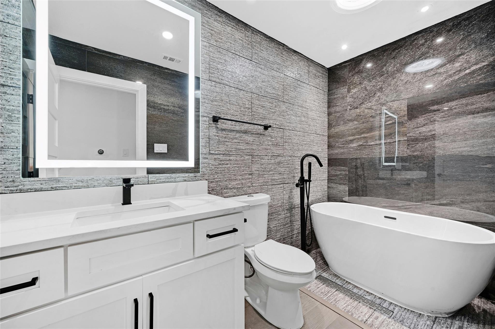 3600 Alexandria Dr Dr, Austin, TX 78749