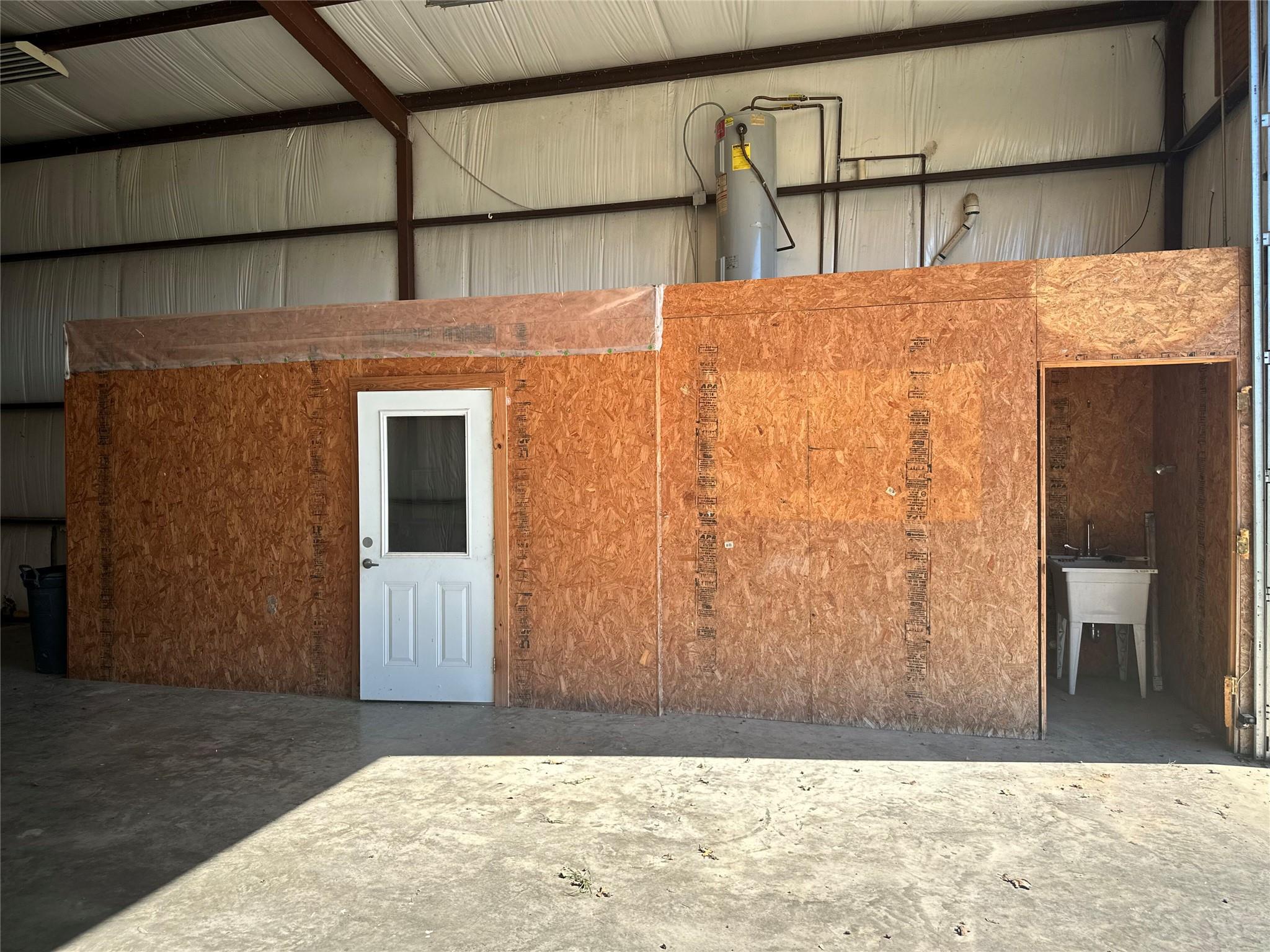 5357 S Fm 908, Rockdale, TX 76567