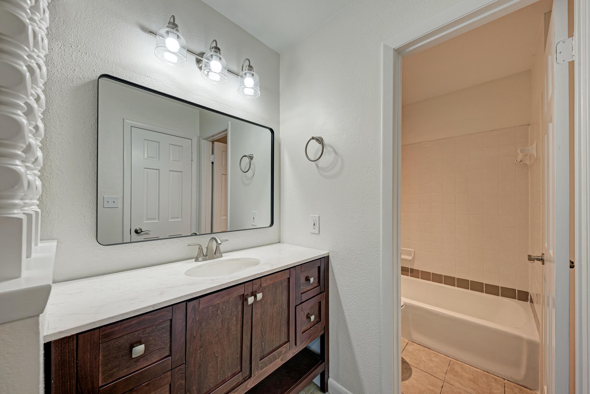 1501 Terrapin Ct # A, Austin, TX 78746