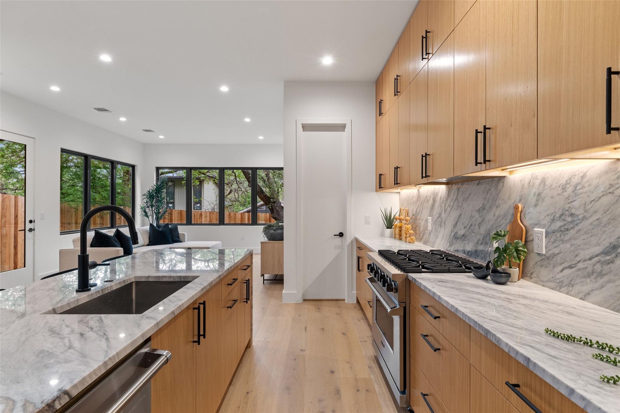 2611 Oak Crest Ave # A, Austin, TX 78704