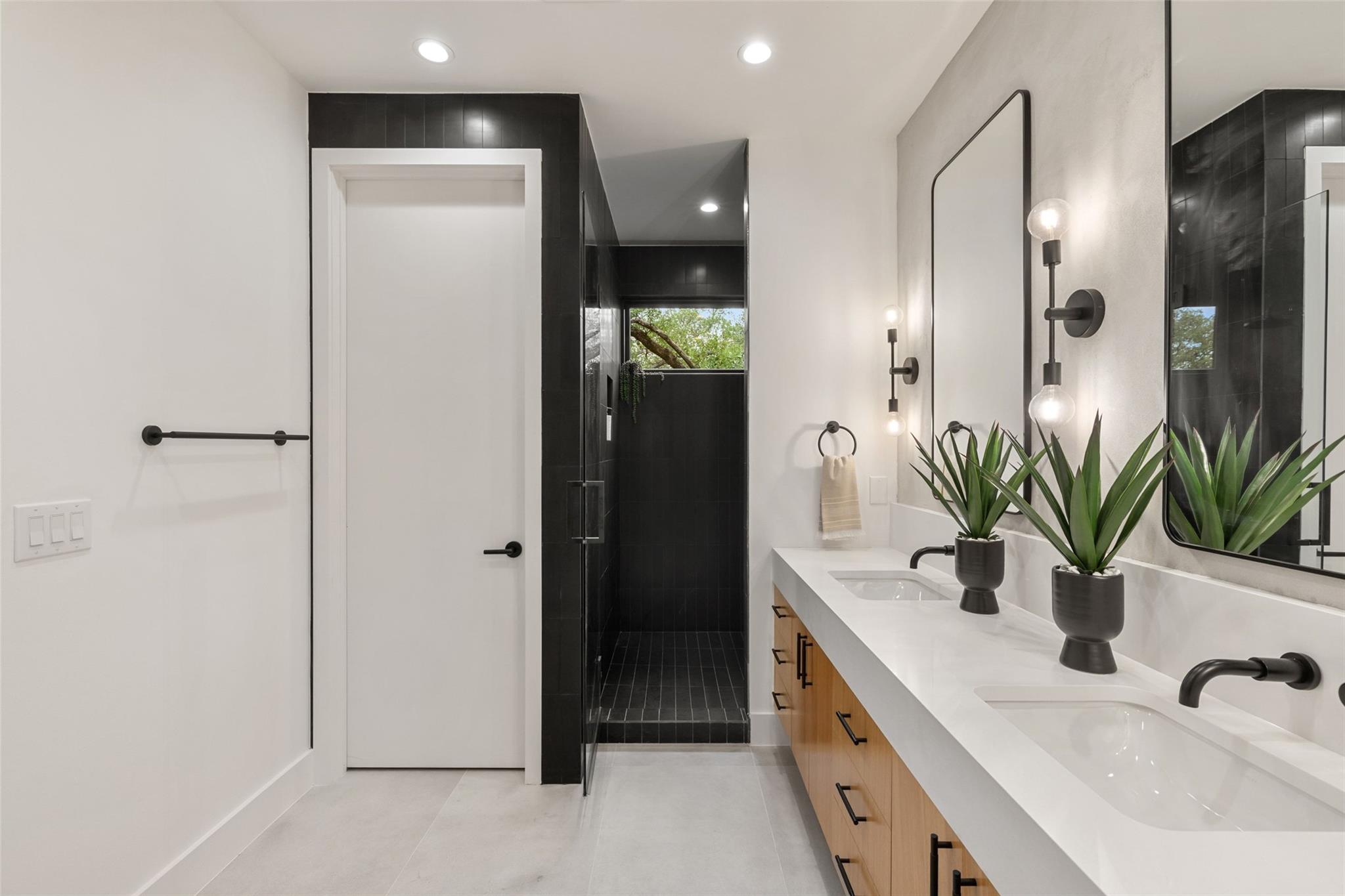 2611 Oak Crest Ave # A, Austin, TX 78704