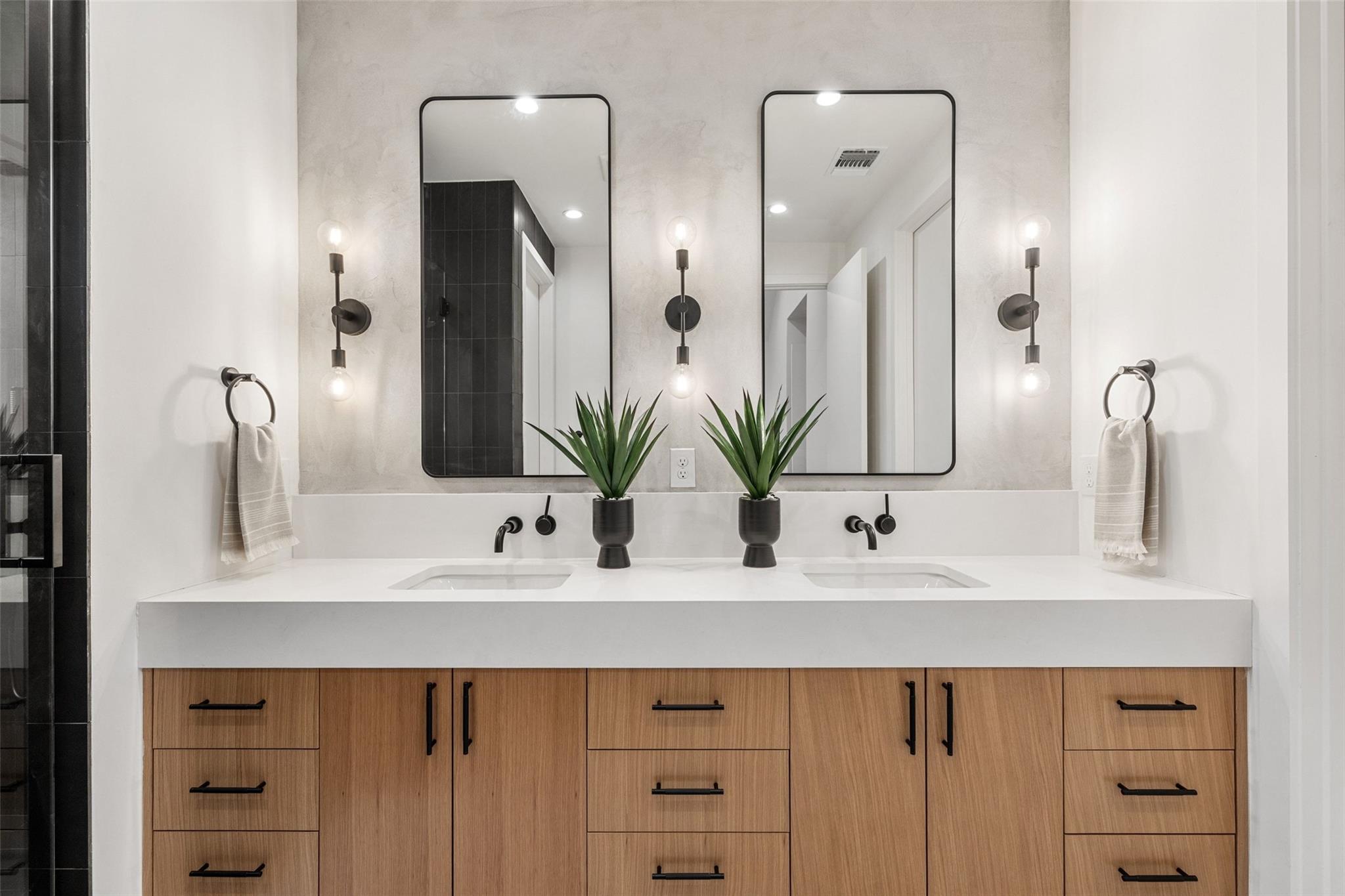 2611 Oak Crest Ave # A, Austin, TX 78704